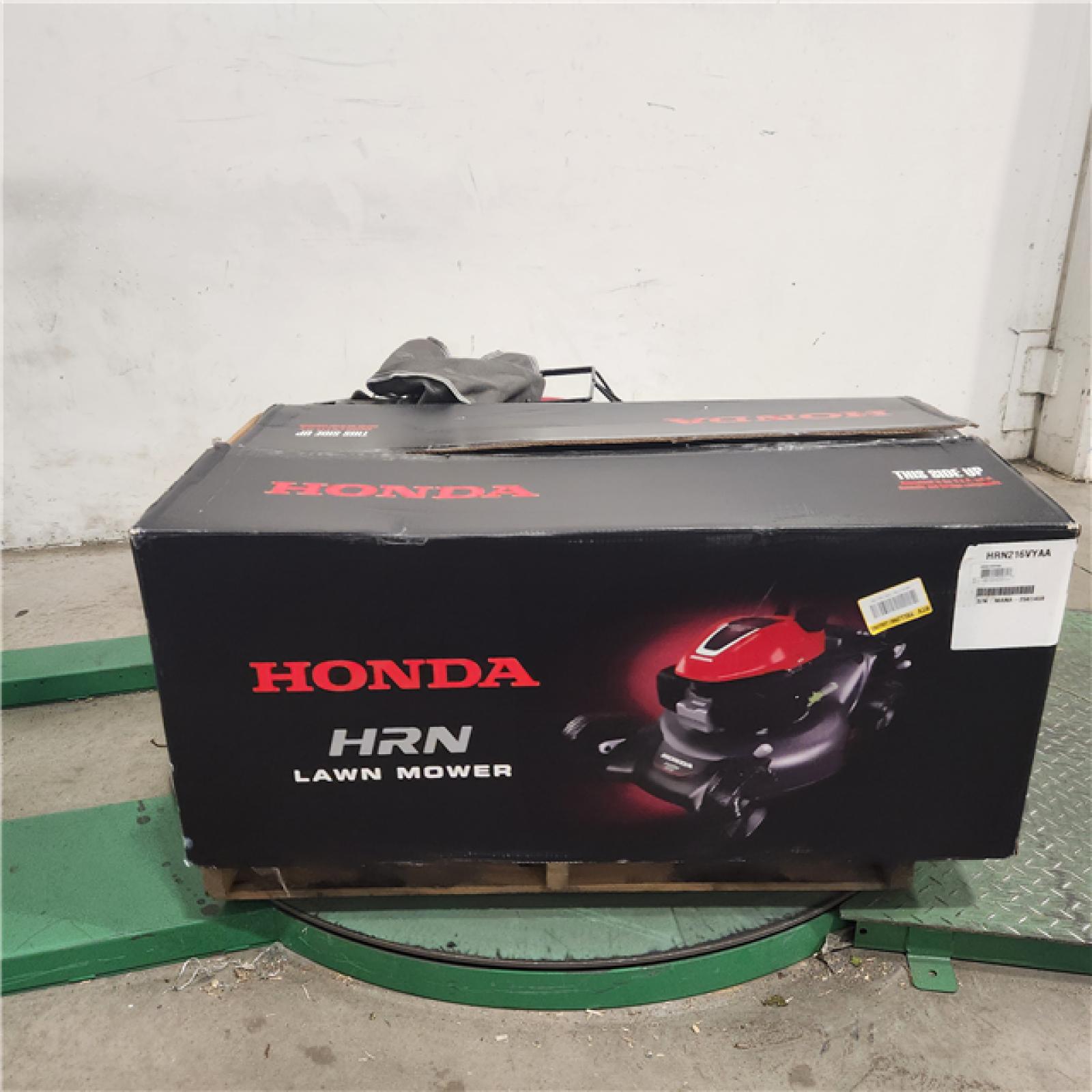 Dallas Location - As-Is Honda HRN216VKA Mower | 21 Walk Behind (Lot Of 2)