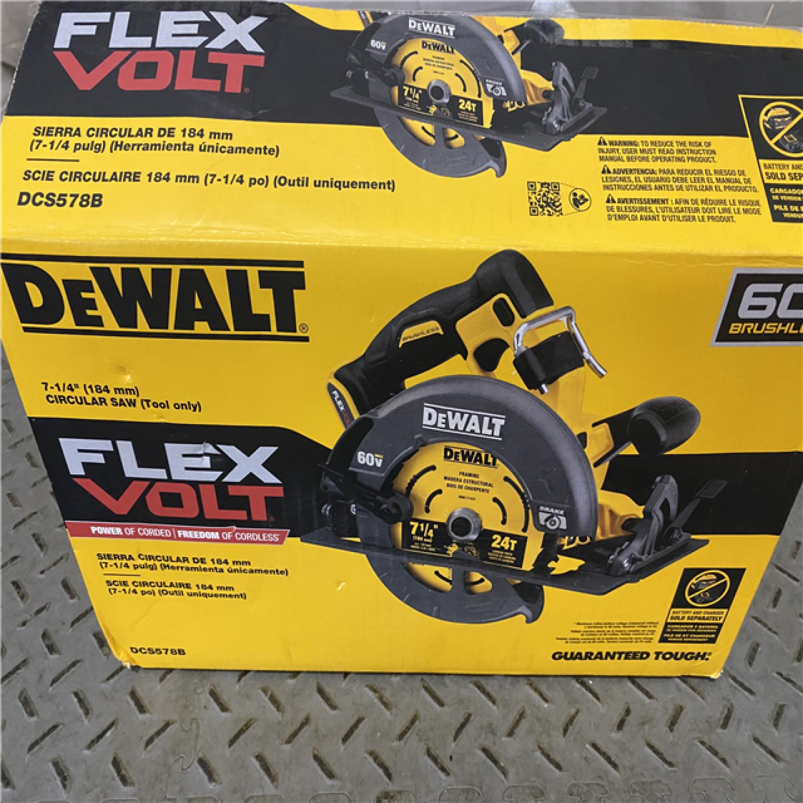 Houston location AS-IS DeWALT Flexvolt Max 7-1/4  60V Brushless Circular Saw DCS578B (Bare Tool)