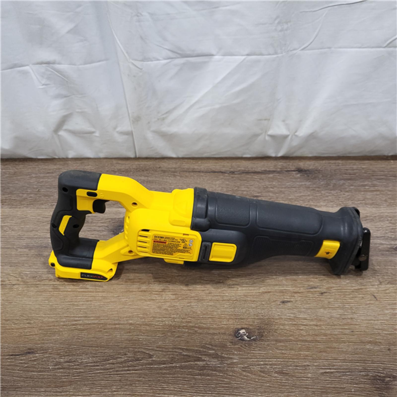 AS-IS DeWalt DCS389B FLEXVOLT 60V MAX Cordless Brushless Reciprocating Saw (Tool-Only)