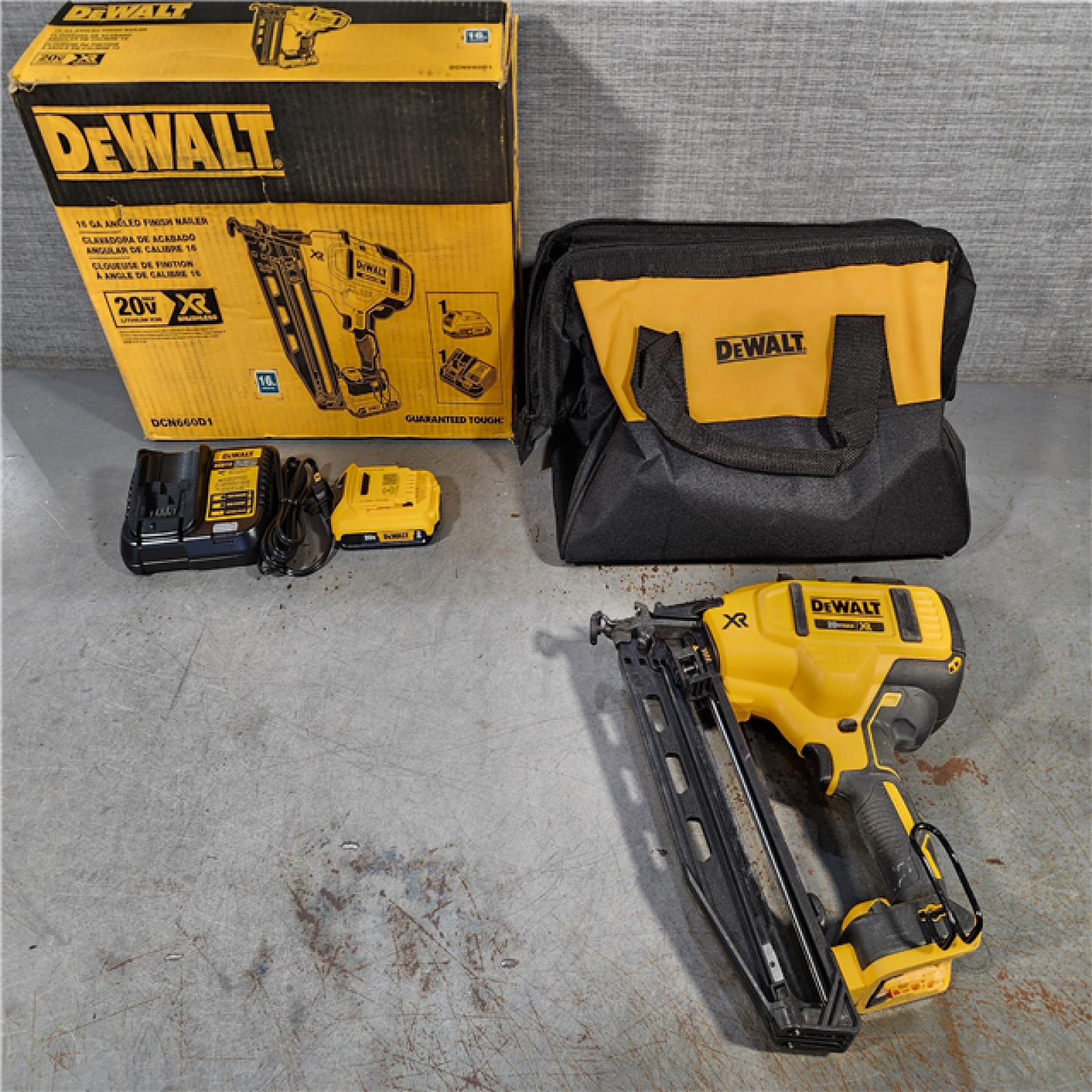 HOUSTON LOCATION - AS-IS DeWalt DCN660D1 20V 16 Gauge Cordless Angled Finish Nailer Kit W/ 2Ah Battery