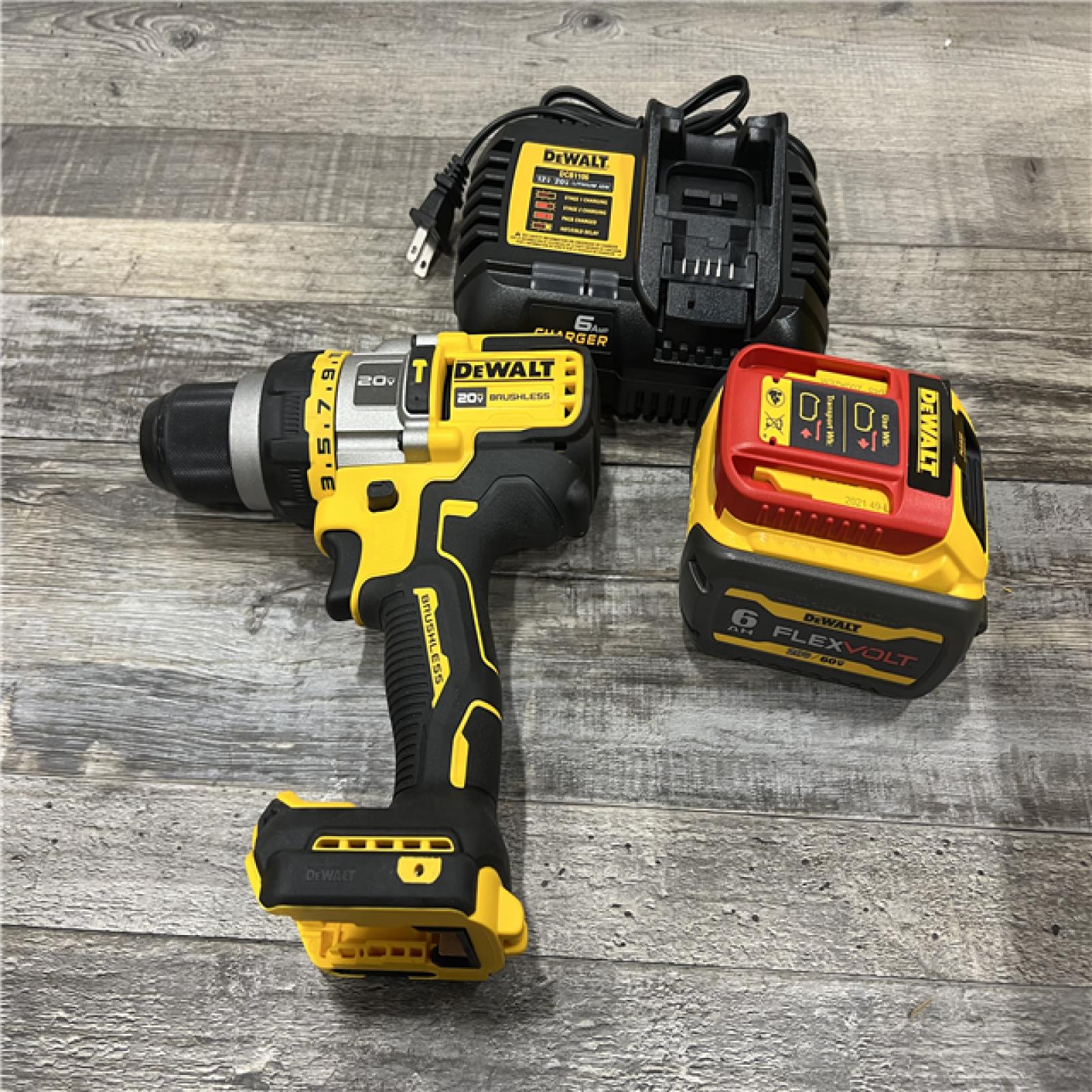 AS-IS Dewalt FLEXVOLT 20 Volt 1/2 in. Brushless Cordless Hammer Drill/Driver Kit (Battery & Charger)