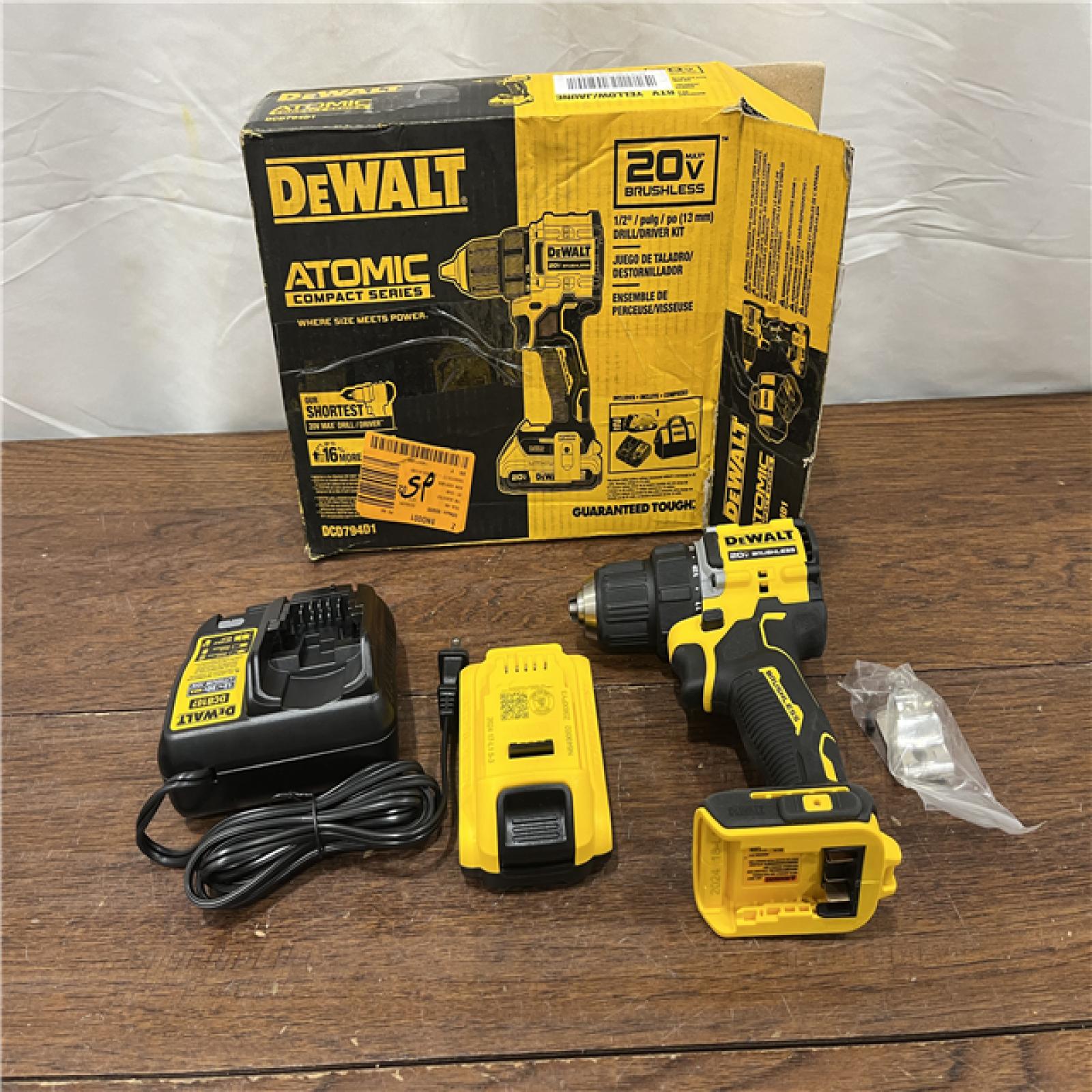 AS-ISDeWalt ATOMIC COMPACT SERIESâ„¢ 20V MAX* Brushless Cordless 1/2 in. Drill/Driver