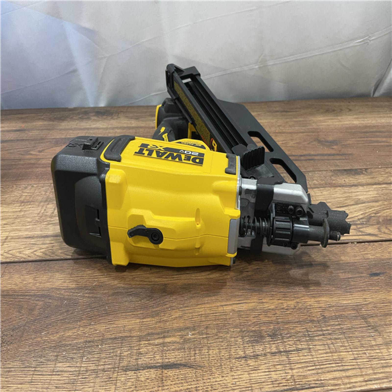 AS-IS DEWALT 20-Volt 30Â° Cordless Framing Nailer (Tool-Only)