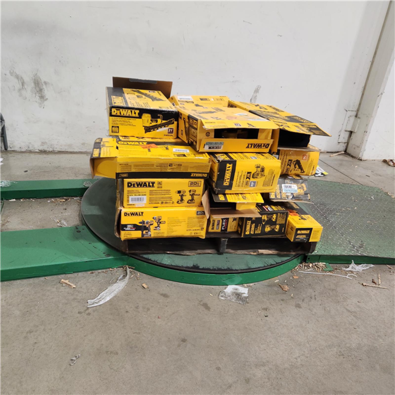 Dallas Location - As-Is DEWALT Tool Pallet