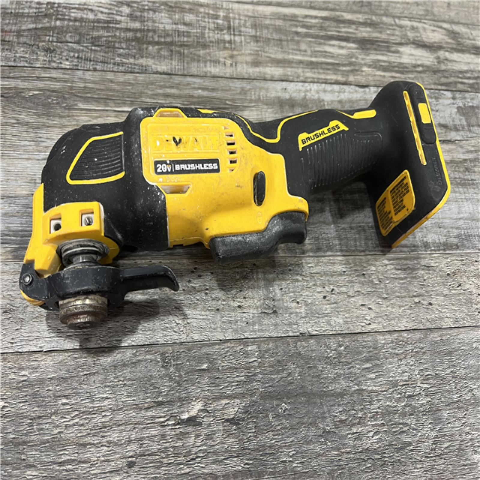 AS-IS DEWALT ATOMIC 20V MAX Cordless Brushless Oscillating Multi Tool (Tool Only)