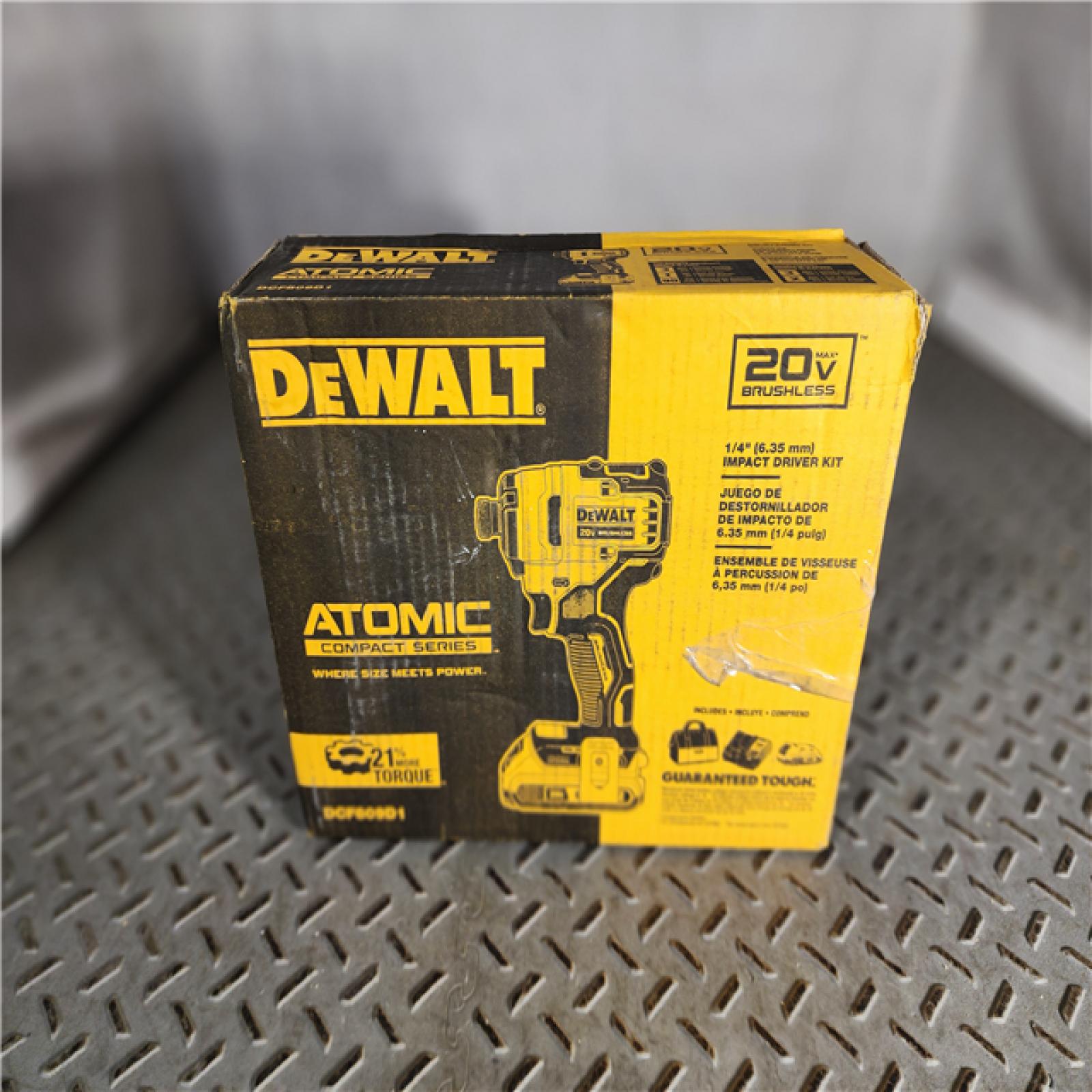 HOUSTON LOCATION - AS-IS (APPEARS LIKE NEW) DEWALT ATOMIC 20V MAX* Brushless Cordless Compact 1/4 in. Impact Driver Kit