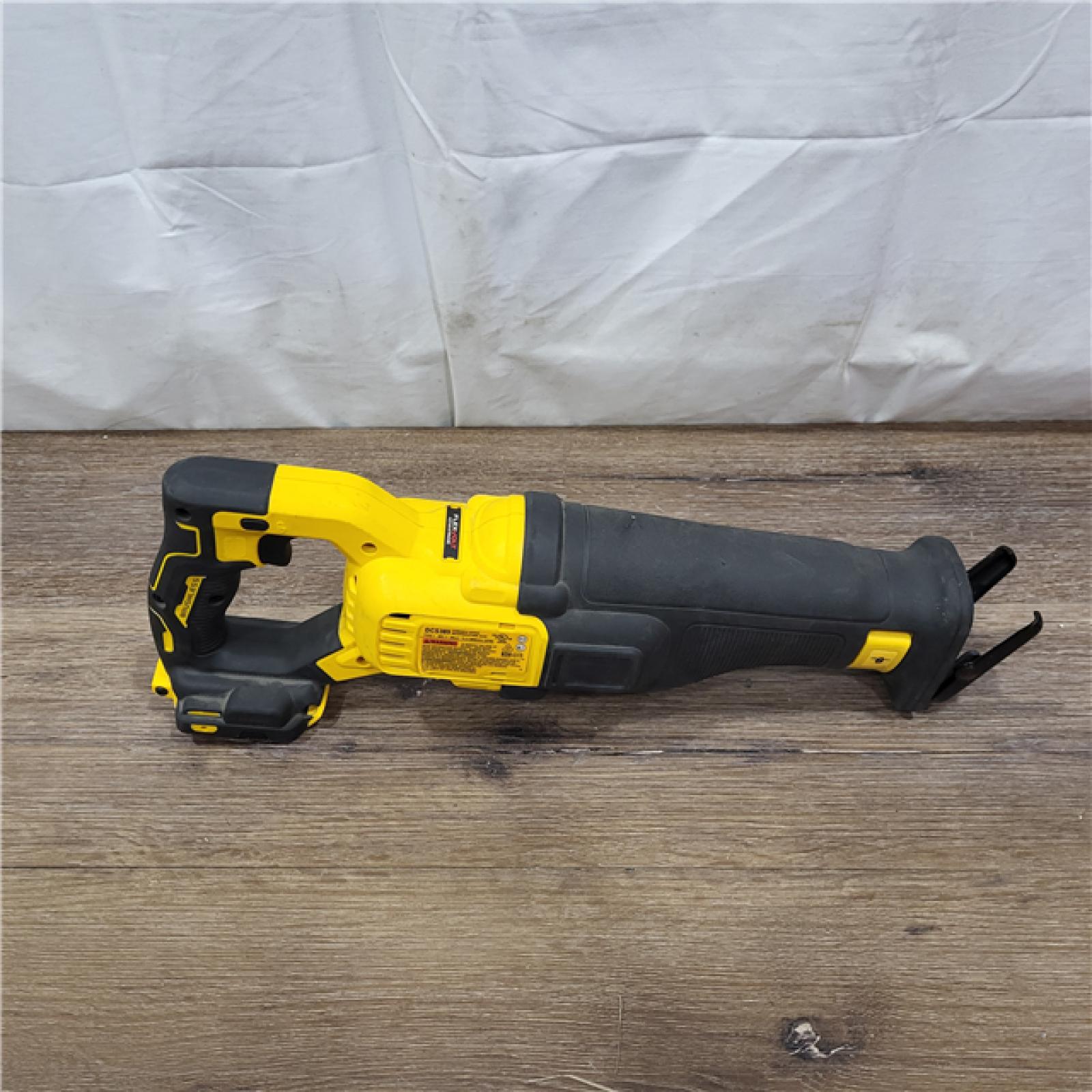 AS-IS DeWalt DCS389B FLEXVOLT 60V MAX Cordless Brushless Reciprocating Saw (Tool-Only)