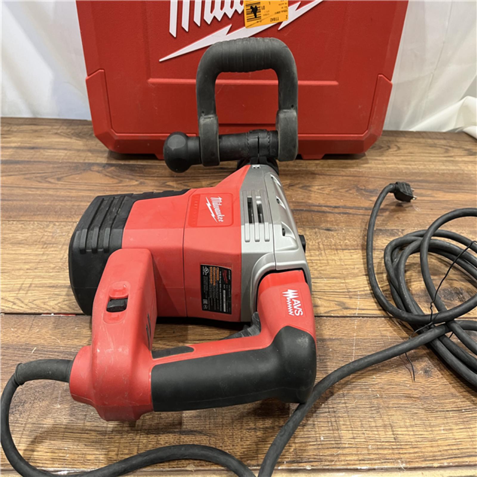 AS IS Milwaukee 5446-21 SDS MAX Demolition Hammer