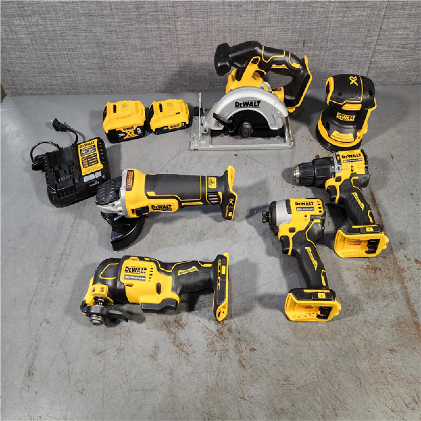 HOUSTON LOCATION - AS-IS Dewalt 20-Volt MAX ToughSystem Lithium-Ion 6-Tool Cordless Combo Kit