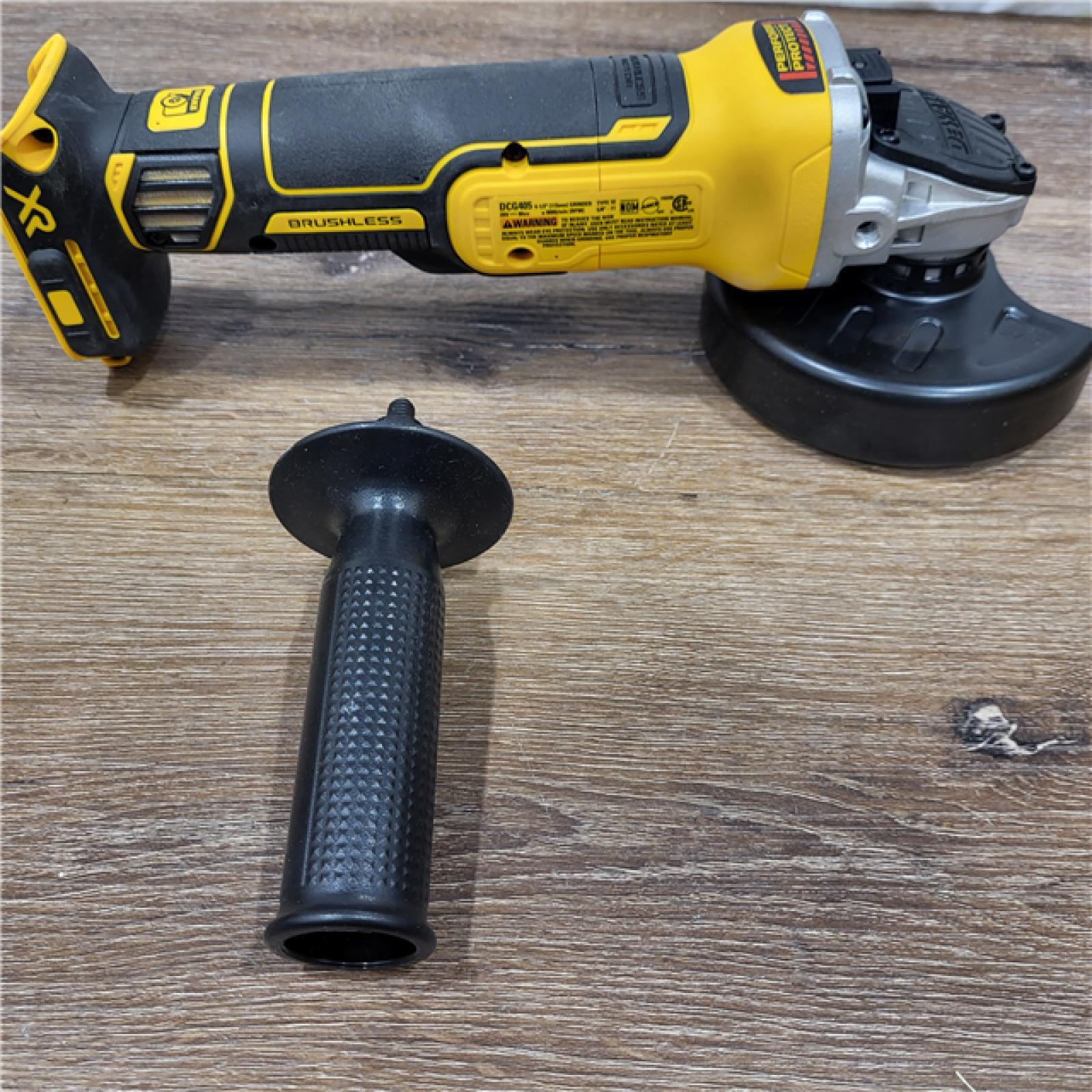 AS-IS DeWalt 20V MAX XR Cordless Brushless 4.5 in. Slide Switch Small Angle Grinder with Kickback Brake (Tool Only)