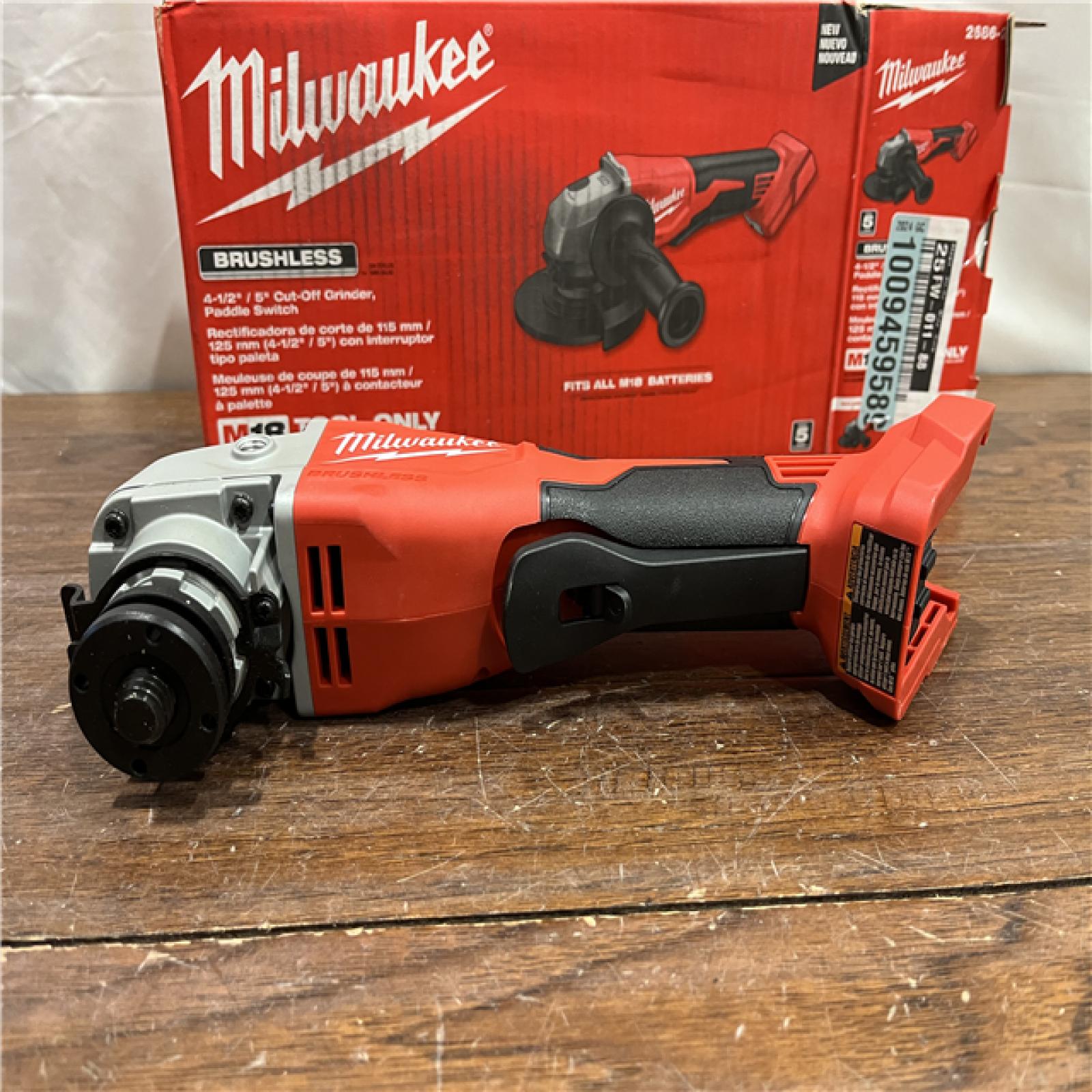 AS-ISMilwaukee 2686-20 18V Cordless 4.5 /5  Grinder W/ Paddle Switch (Tool Only)