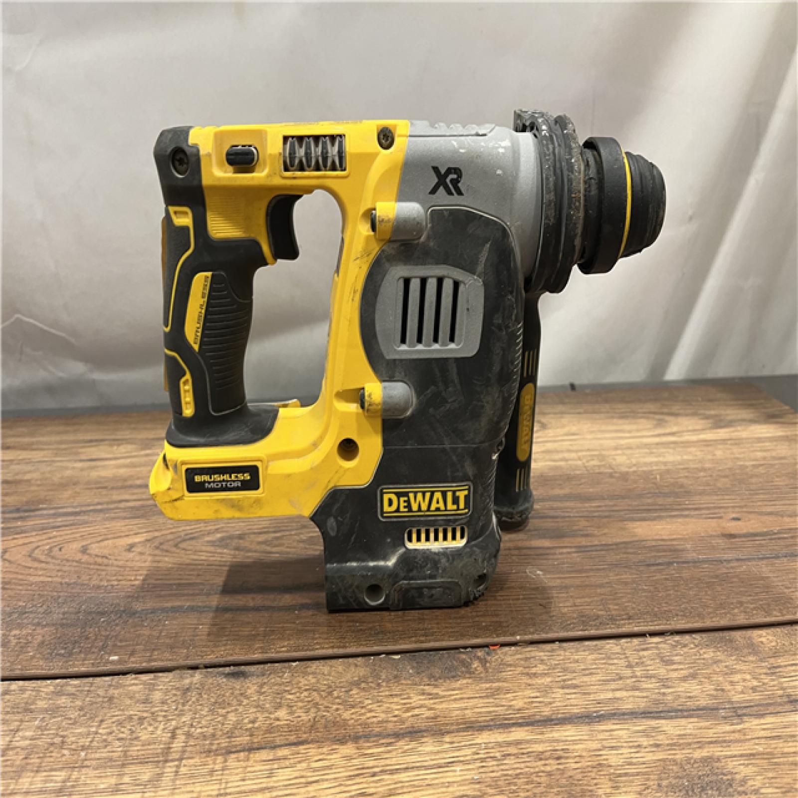 AS-IS Dewalt | SDS 20-V Cordless Rotary Hammer ( TOOL ONLY )