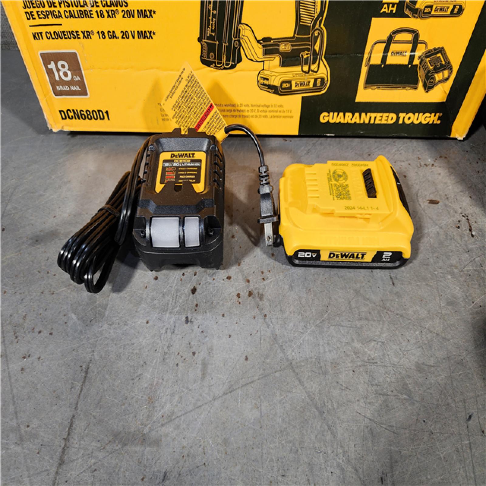 HOUSTON LOCATION - AS-IS DEWALT 20V MAX XR 18 Gauge Brad Nailer Kit