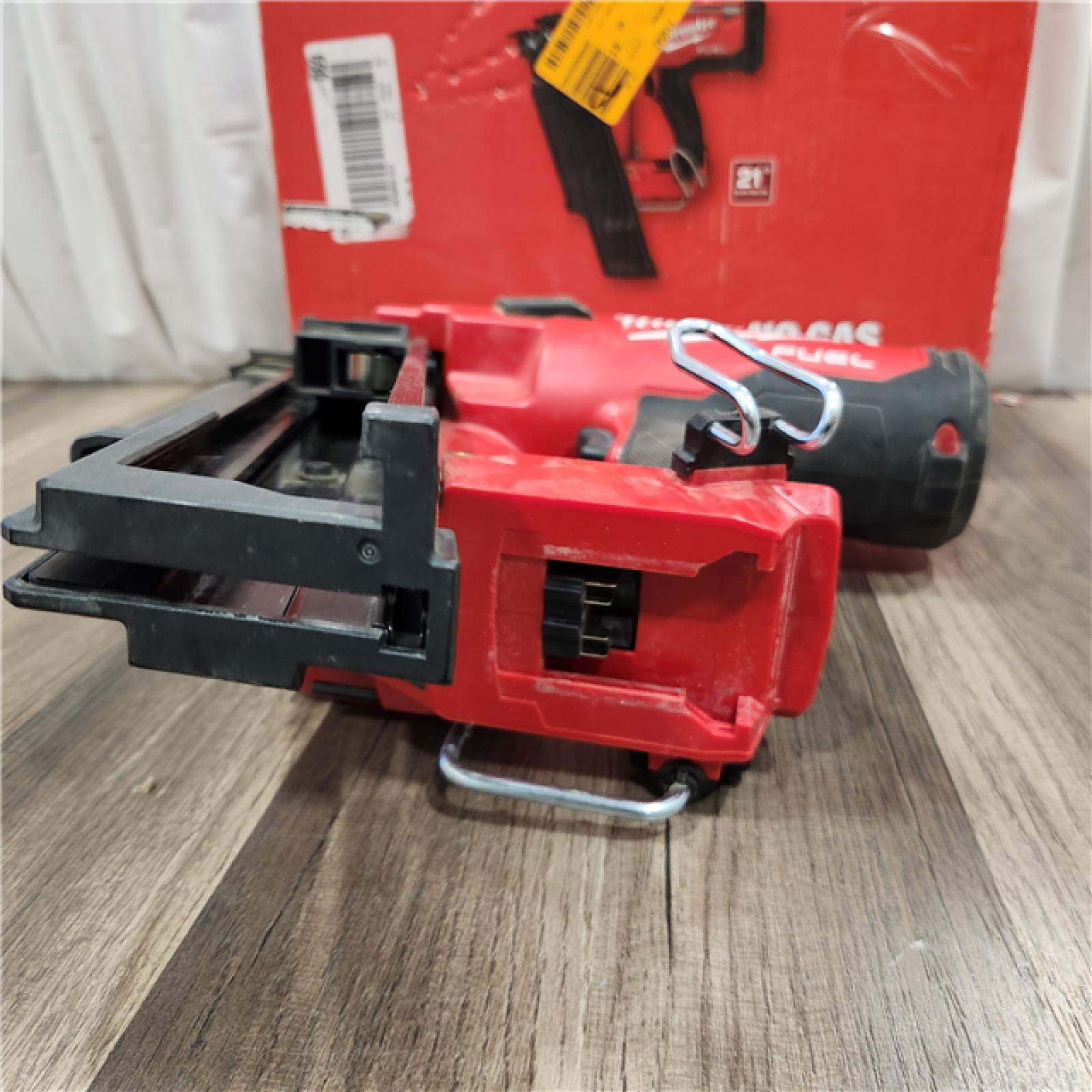 AS IS Milwaukee 2744-20 M18 FUEL 21-Degree Cordless Framing Nailer (Tool Only)