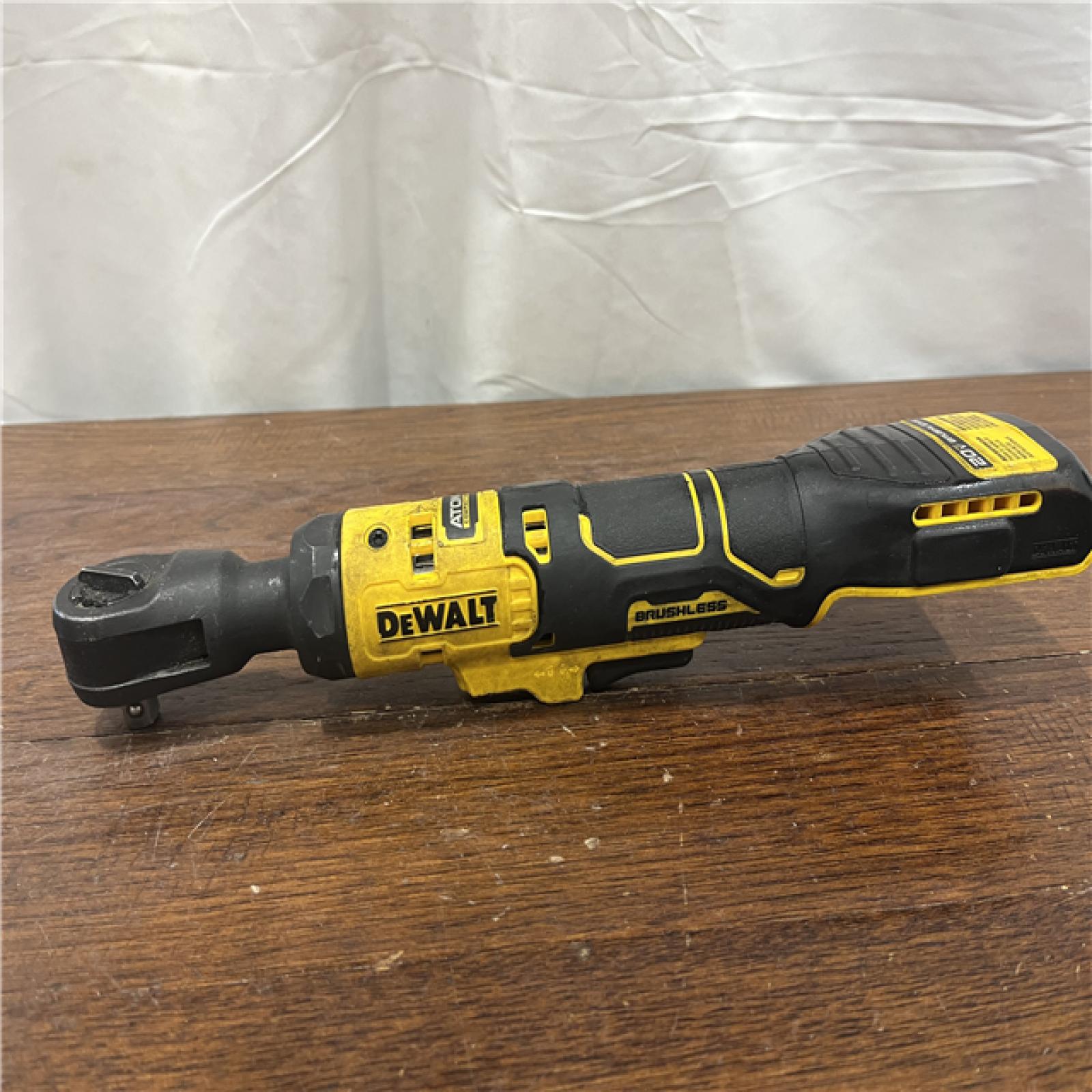 AS-ISATOMIC 20V MAX Cordless 3/8 in. Ratchet (Tool Only)