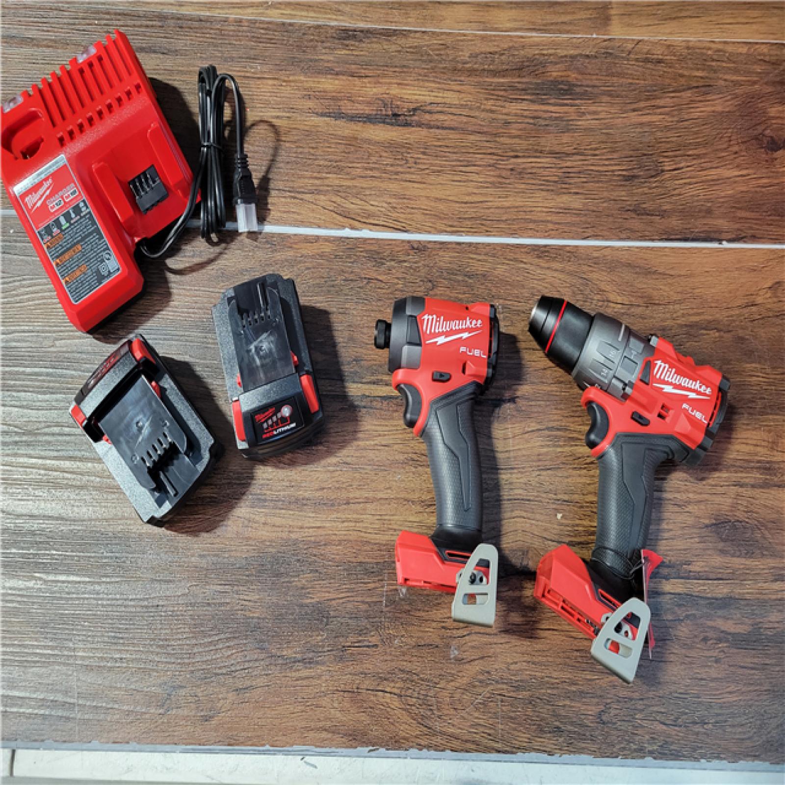 CALIFORNIA NEW MILWAUKEE M18 FUEL 2-TOOL COMBO KIT (2 BATTERIES AND CHARGER INCLUDED)