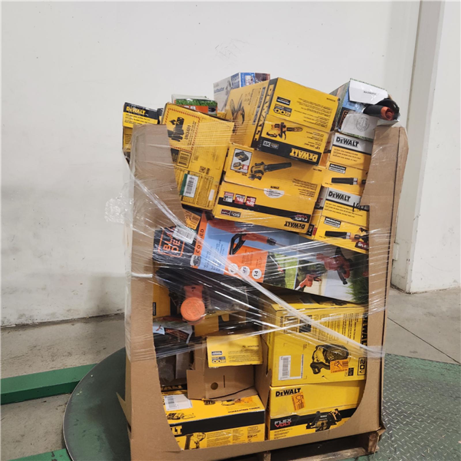 Dallas Location - As-Is DEWALT Tool Pallet