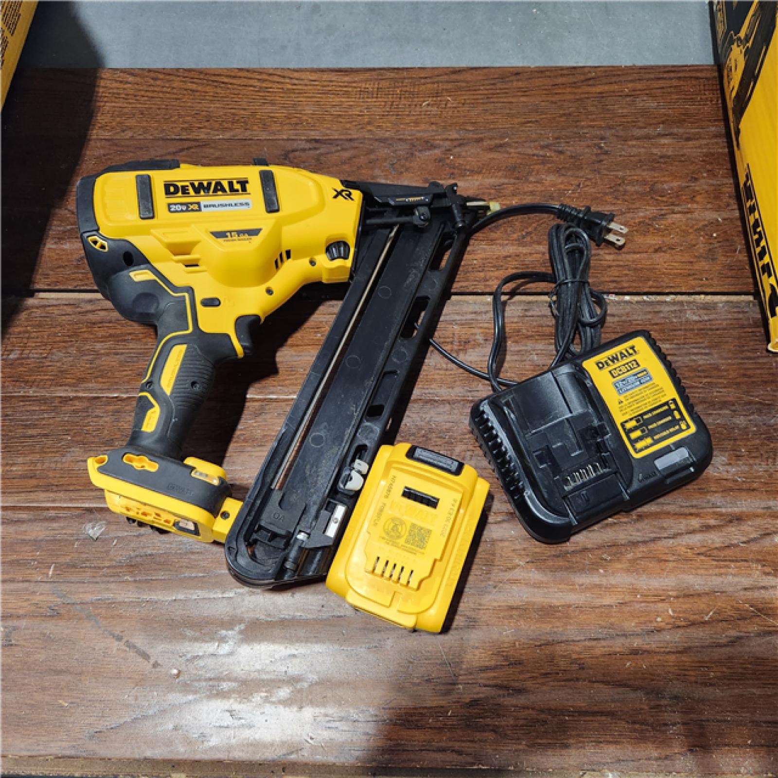 AS-IS DEWALT 20V MAX XR 15 Ga. Cordless 34 Deg Nailer 20 V