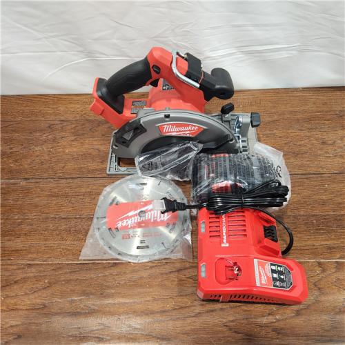 AS-IS Milwaukee M18 FUEL 18-Volt Lithium-Ion Brushless Cordless 7-1/4 in. Circular Saw Kit