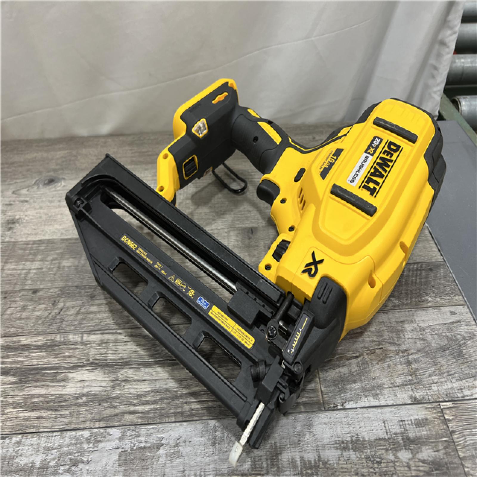 AS-IS DEWALT 20V MAX XR 16-Gauge Lithium-Ion Cordless Finish Nailer (Tool Only)