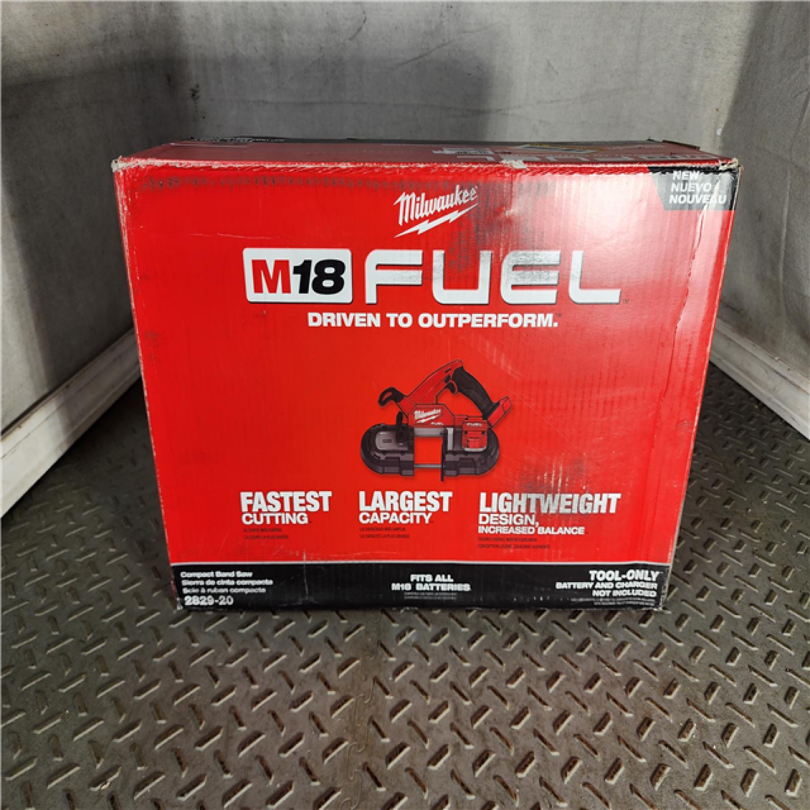 HOUSTON LOCATION - AS-IS (APPEARS LIKE NEW) Milwaukee M18 Fuel 3-1/4  18V Brushless Compact Band Saw 2829-20 (Bare Tool)