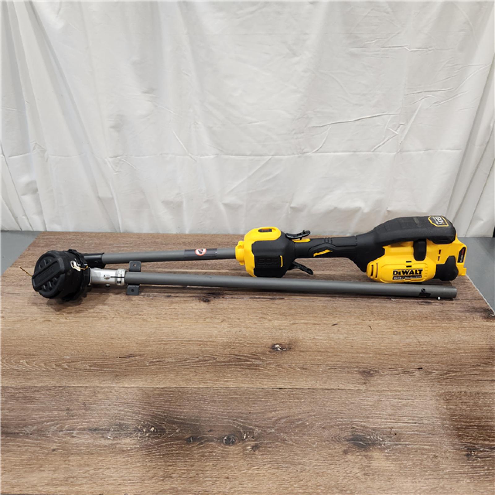 AS-IS FLEXVOLT 60V MAX 17 in. Cordless Battery Powered Attachment Capable Trimmer Kit with (1) FLEXVOLT 3 Ah Battery & Charger