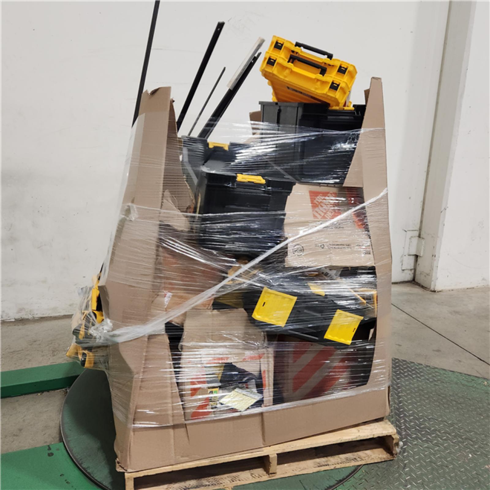 Dallas Location - As-Is DEWALT Tool Pallet