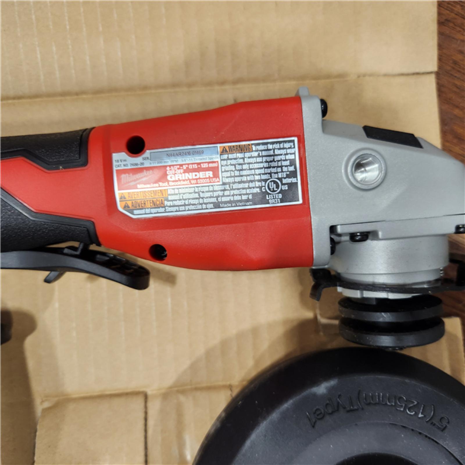 AS-IS Milwaukee 2686-20 18V Cordless 4.5 /5  Grinder W/ Paddle Switch (Tool Only)