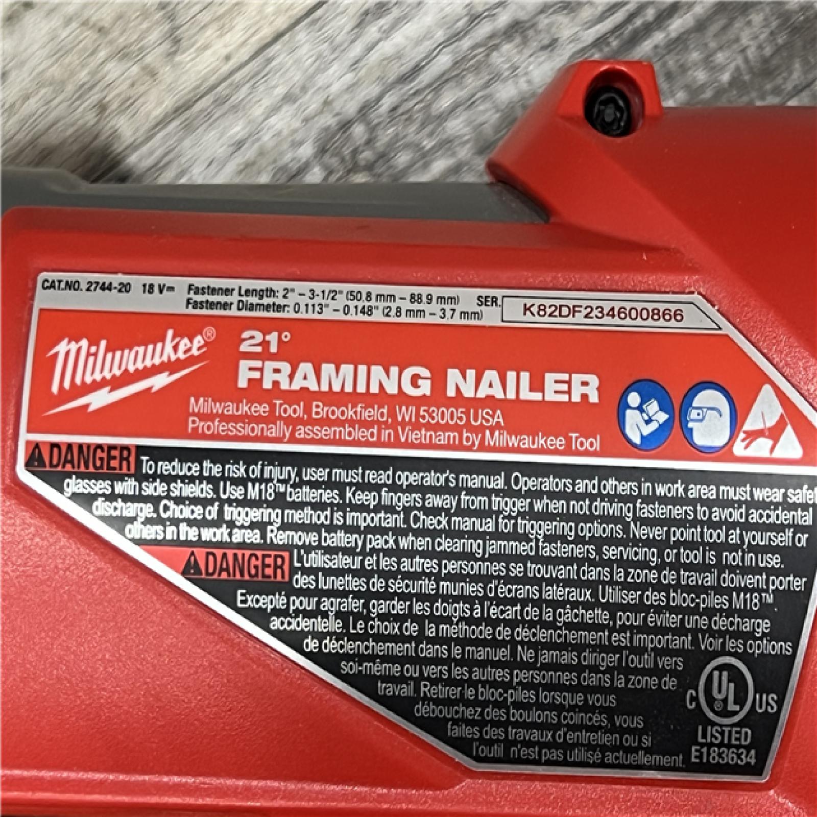 AS-IS Milwaukee 2744-20 M18 FUEL 21-Degree Cordless Framing Nailer (Tool Only)