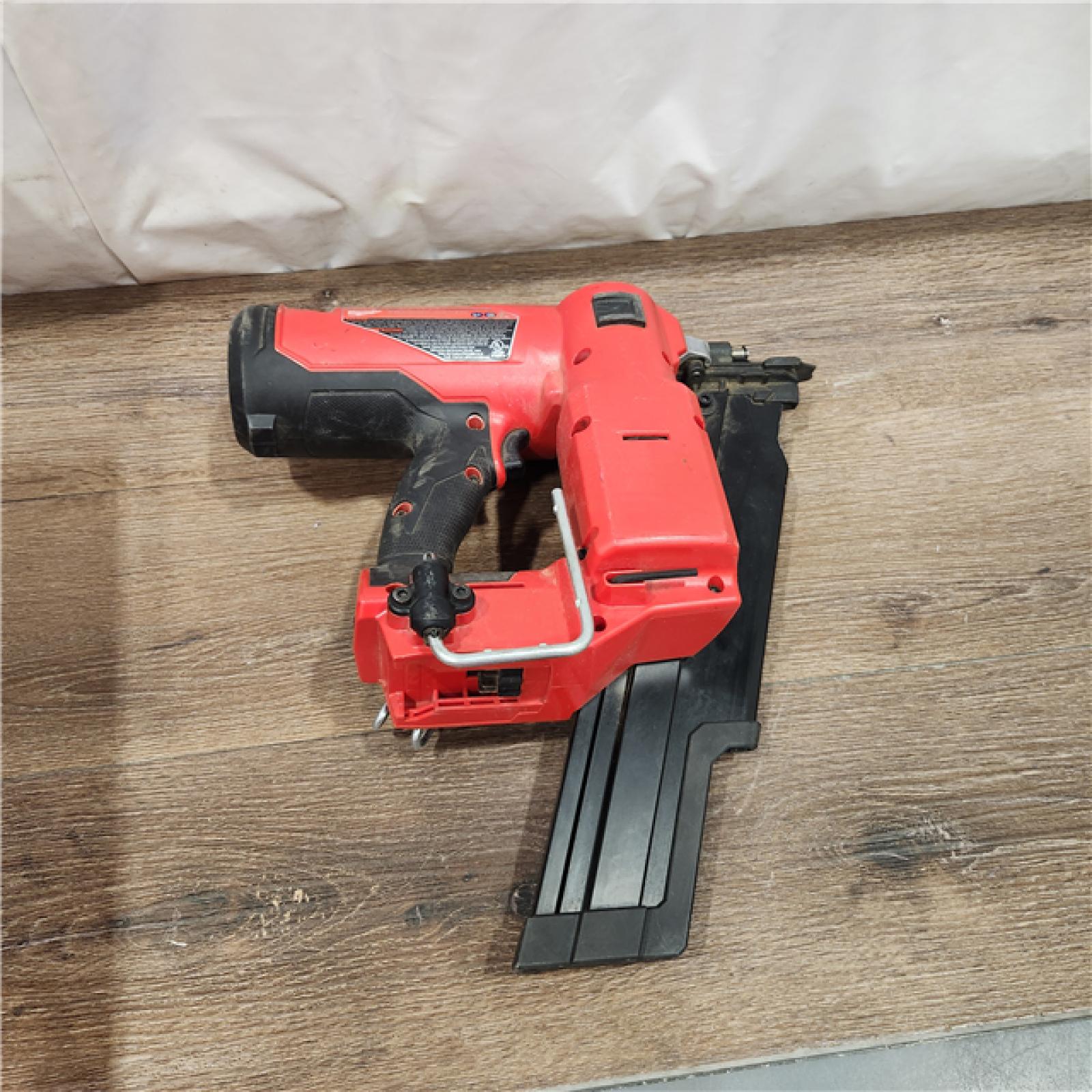 AS-IS Milwaukee 2744-20 M18 FUEL 21-Degree Cordless Framing Nailer (Tool Only)