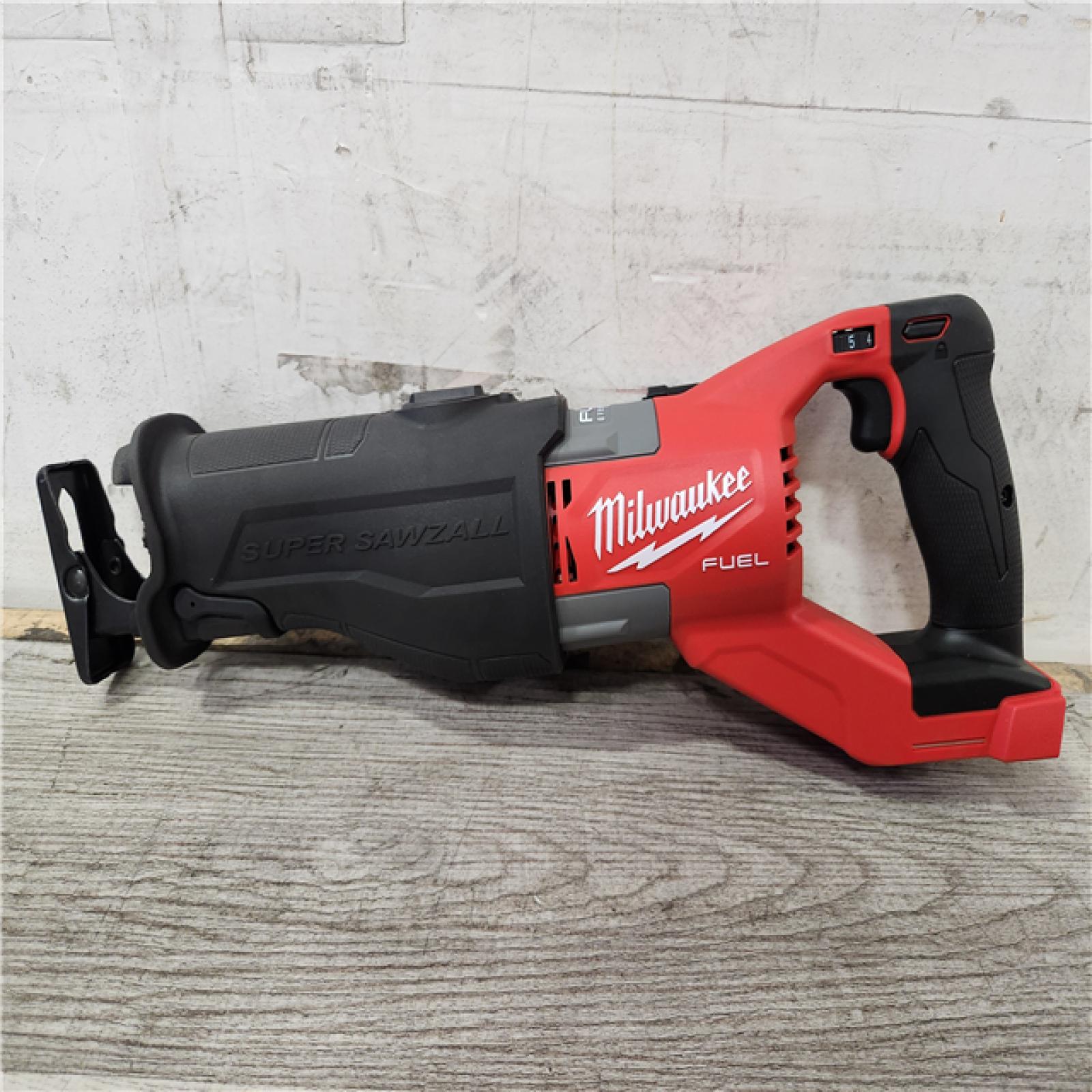 Phoenix Location NEW Milwaukee M18 FUEL 18V Lithium-Ion Brushless Cordless Super SAWZALL Orbital Reciprocating Saw (Tool-Only)