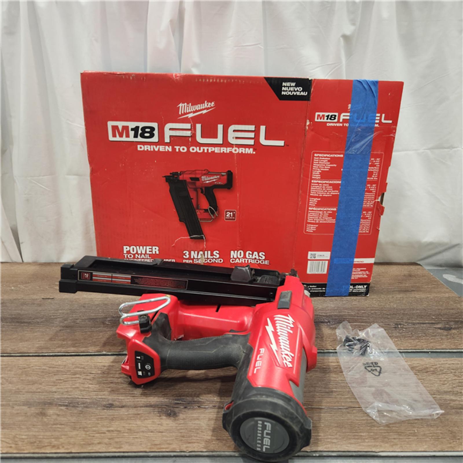 AS IS Milwaukee 2744-20 M18 FUEL 21-Degree Cordless Framing Nailer (Tool Only)