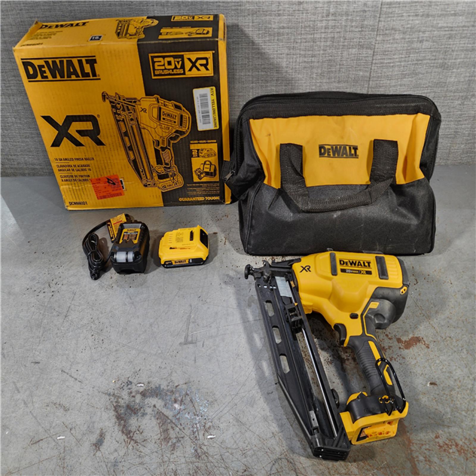 HOUSTON LOCATION - AS-IS DeWalt DCN660D1 20V 16 Gauge Cordless Angled Finish Nailer Kit W/ 2Ah Battery