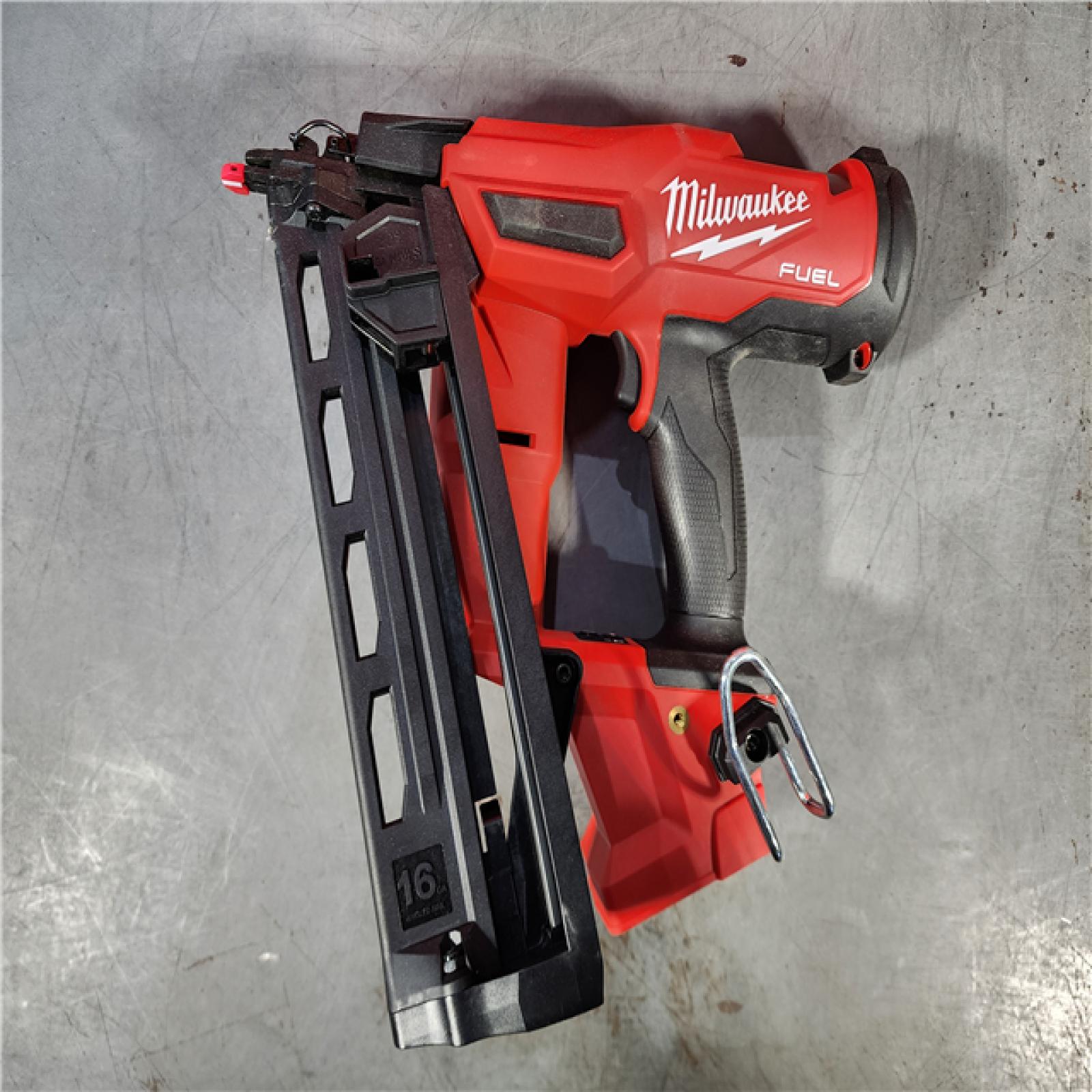 HOUSTON LOCATION - AS-IS Milwaukee 2841-20 18V Cordless Gen II 16 Gauge Angled Finish Nailer (Tool Only)