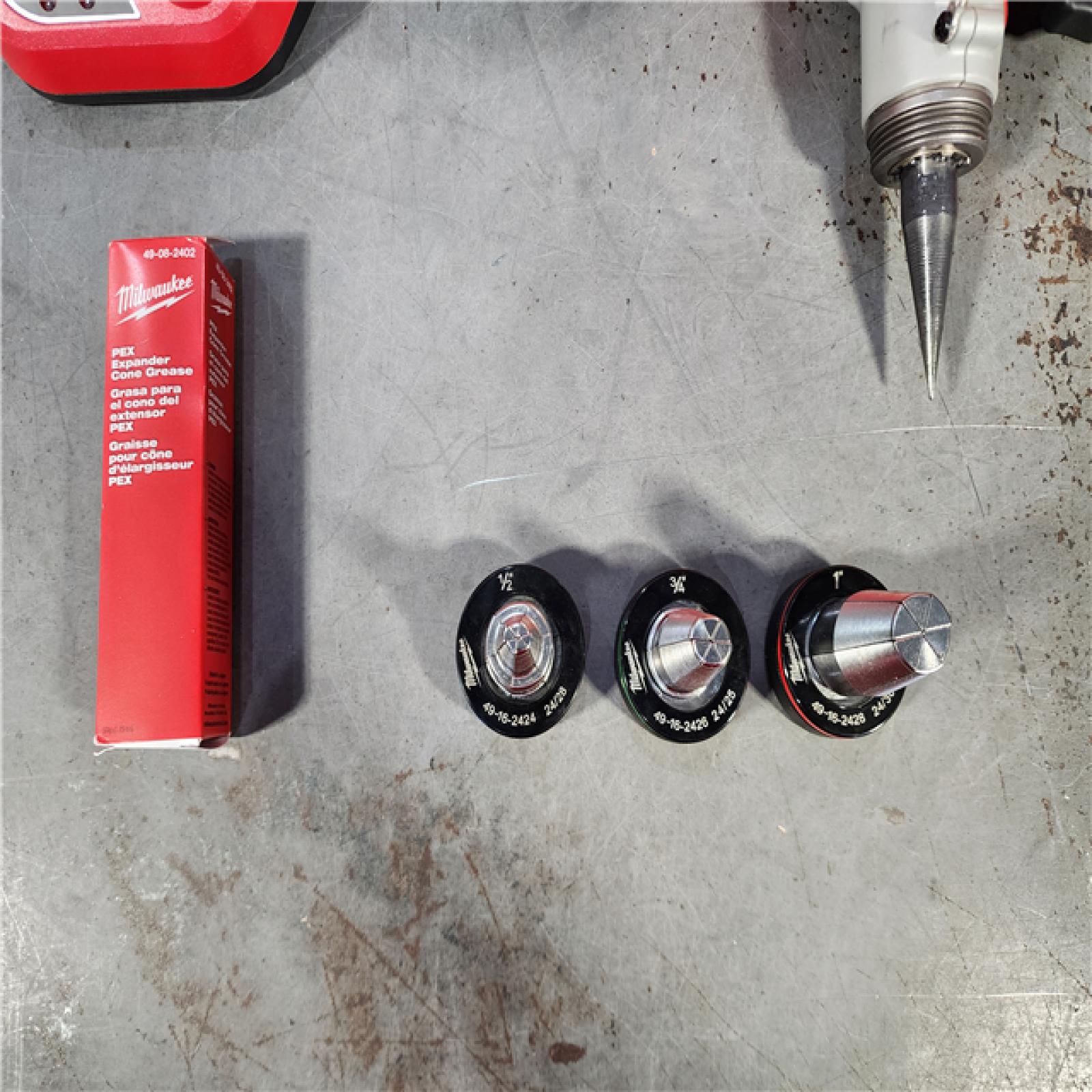 HOUSTON LOCATION - AS-IS (APPEARS LIKE NEW) M12 12-Volt Lithium-Ion Cordless PEX Expansion Tool Kit with (2) 1.5 Ah Batteries, (3) Expansion Heads and Hard Case