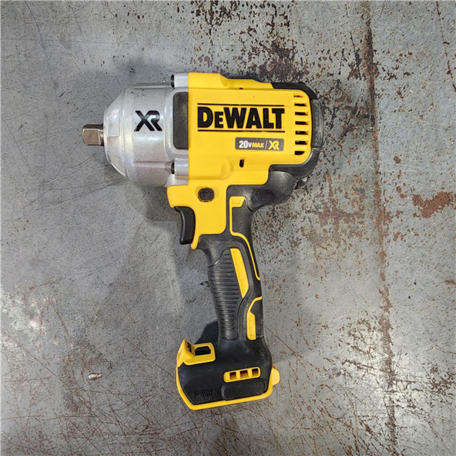 HOUSTON LOCATION - AS-IS DEWALT 3 TOOL COMBO KIT W/ BATTERY & CHARGER