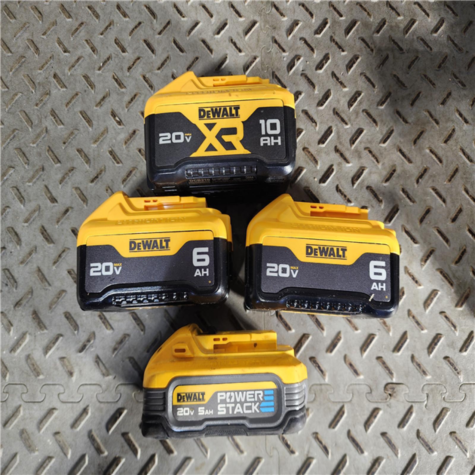 HOUSTON LOCATION - AS-IS DEWALT BATTERY PACK QTY - 24