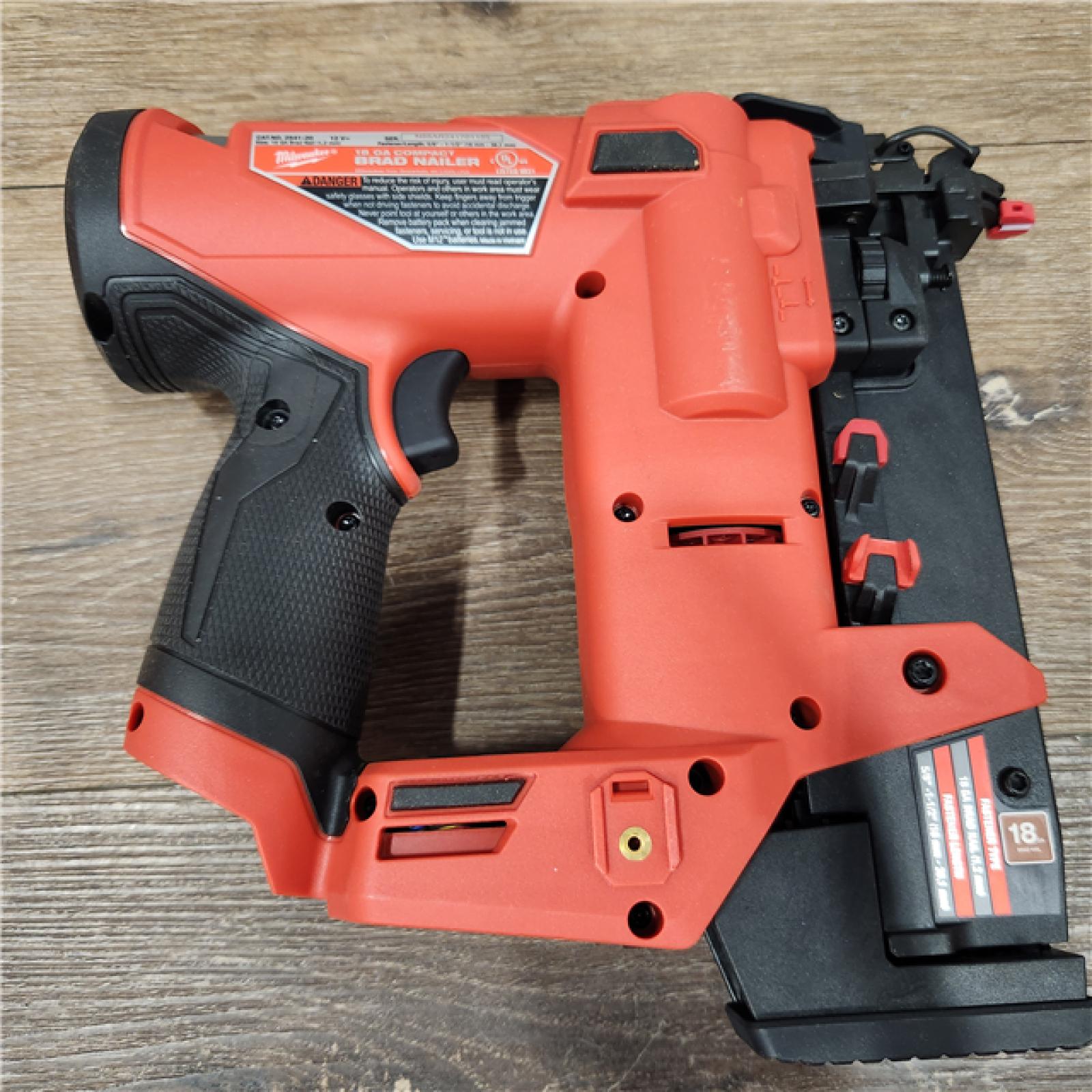 AS-IS M12 FUEL 12-Volt Lithium-Ion Brushless Cordless 18-Guage Compact Brad Nailer (Tool Only)