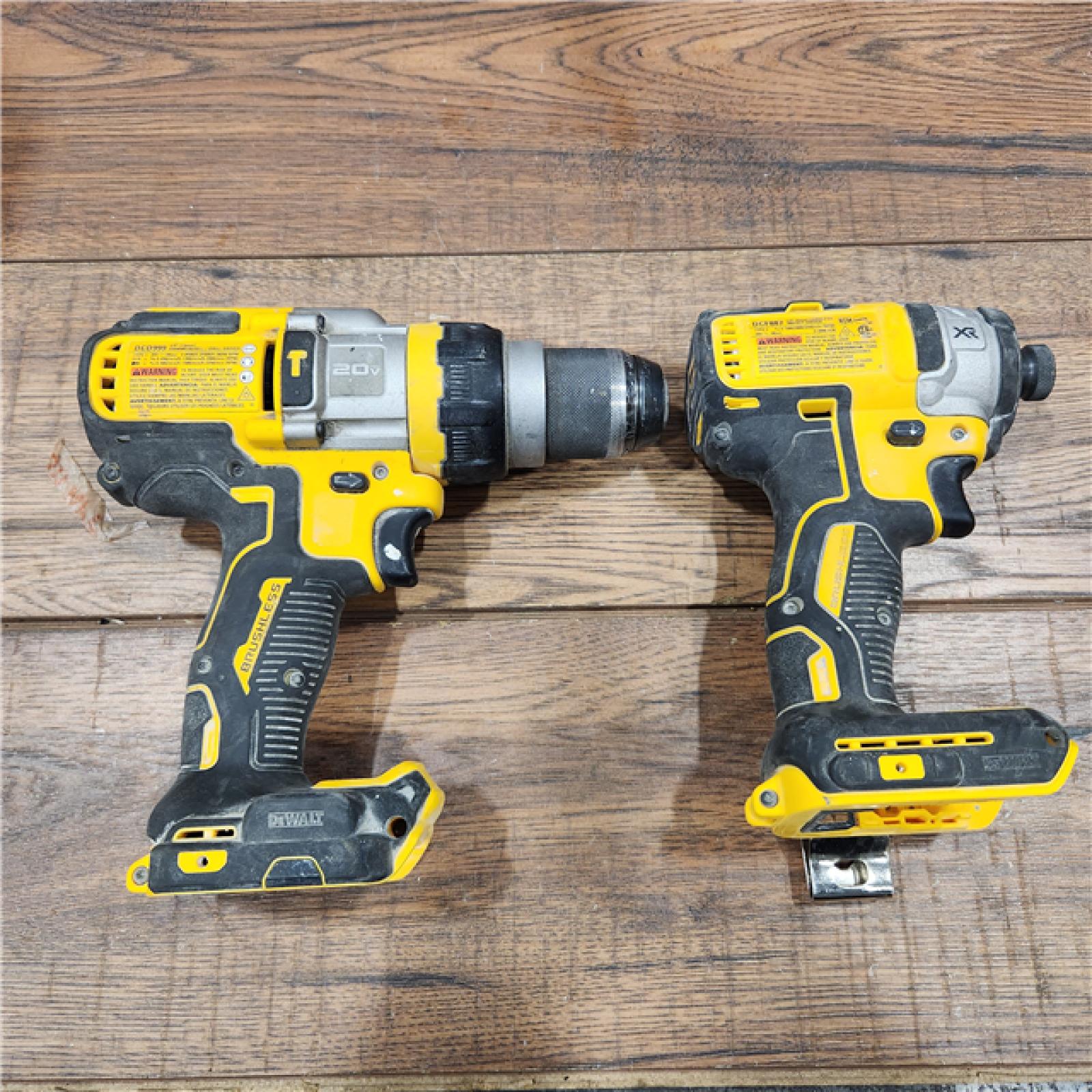 AS-IS 20V MAX Cordless Brushless Hammer Drill/Driver 2 Tool Combo Kit with FLEXVOLT ADVANTAGE