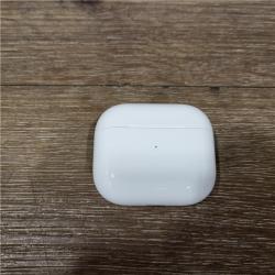 AS-IS Apple - AirPods (3rd generation) with Lightning Charging Case - White