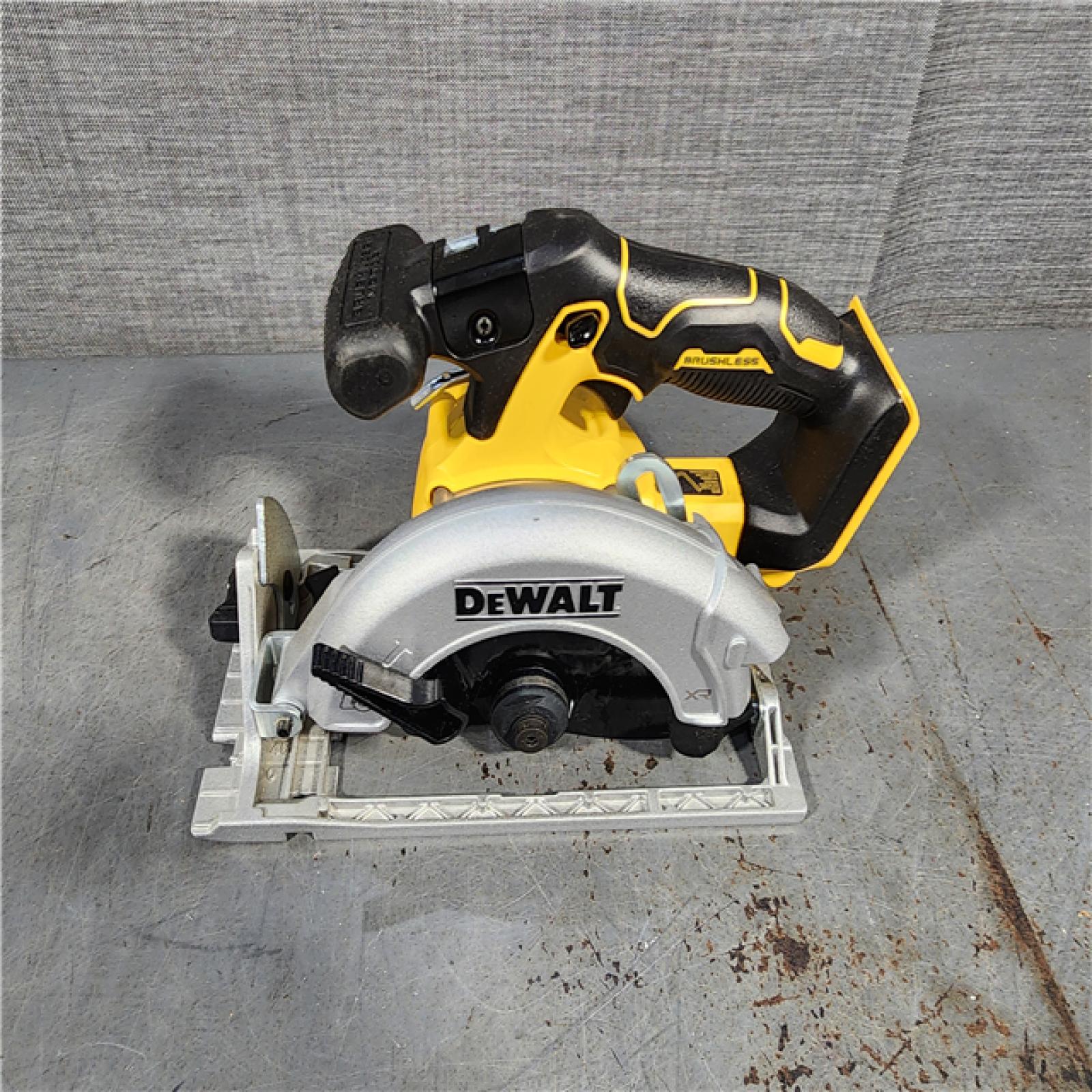 HOUSTON LOCATION - AS-IS DeWALT DCS565B 20V Max Brushless 6.5   Cordless Circular Saw (TOOL ONLY)