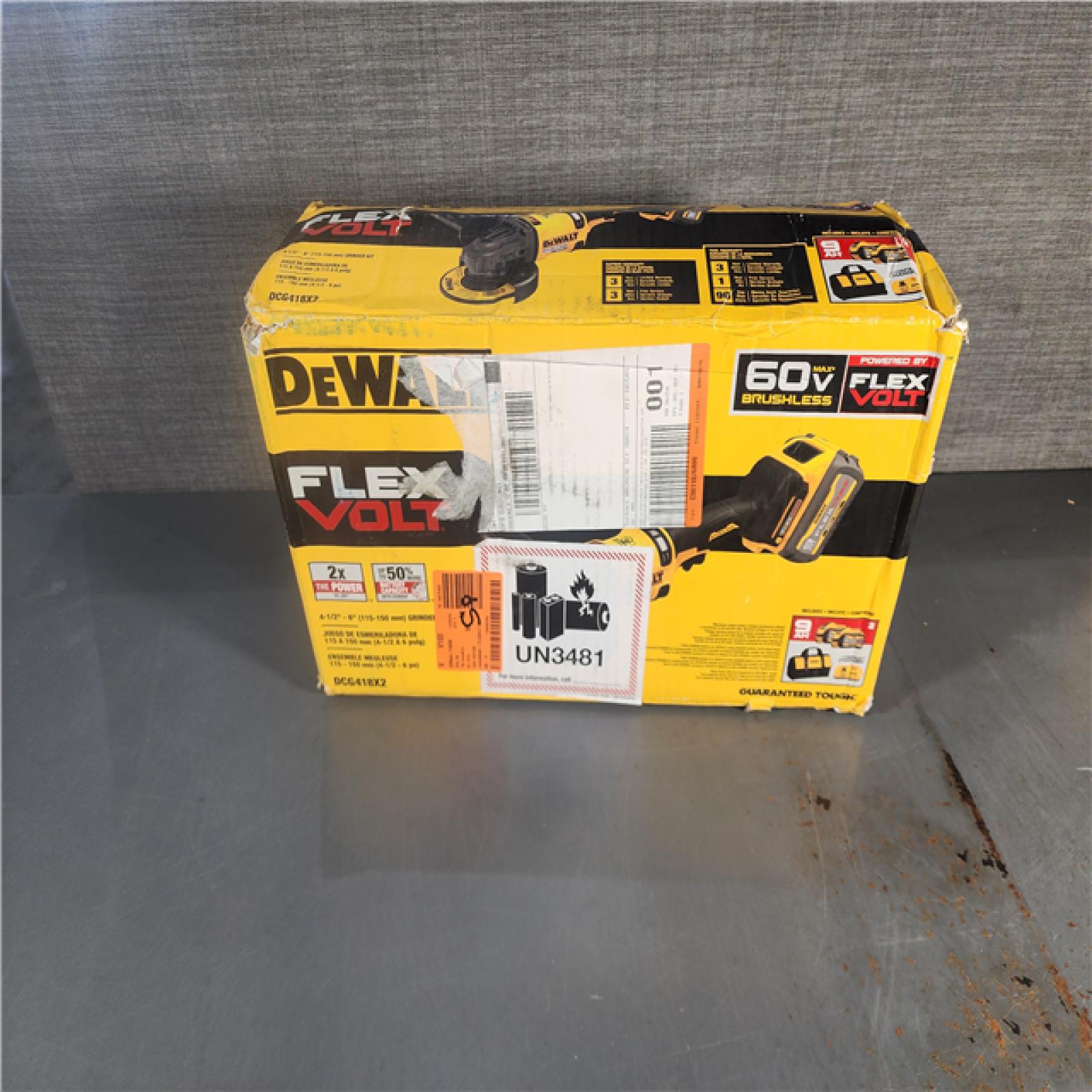 HOUSTON LOCATION - AS-IS (APPEARS LIKE NEW) DeWalt Flexvolt 60V Max Cordless Grinder  4.5 in; 6 in  Kit  1 KT (115-DCG418X2)