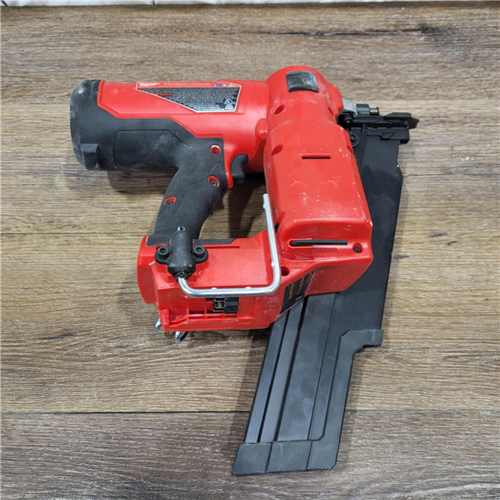 AS-IS Milwaukee 2744-20 M18 FUEL 21-Degree Cordless Framing Nailer (Tool Only)