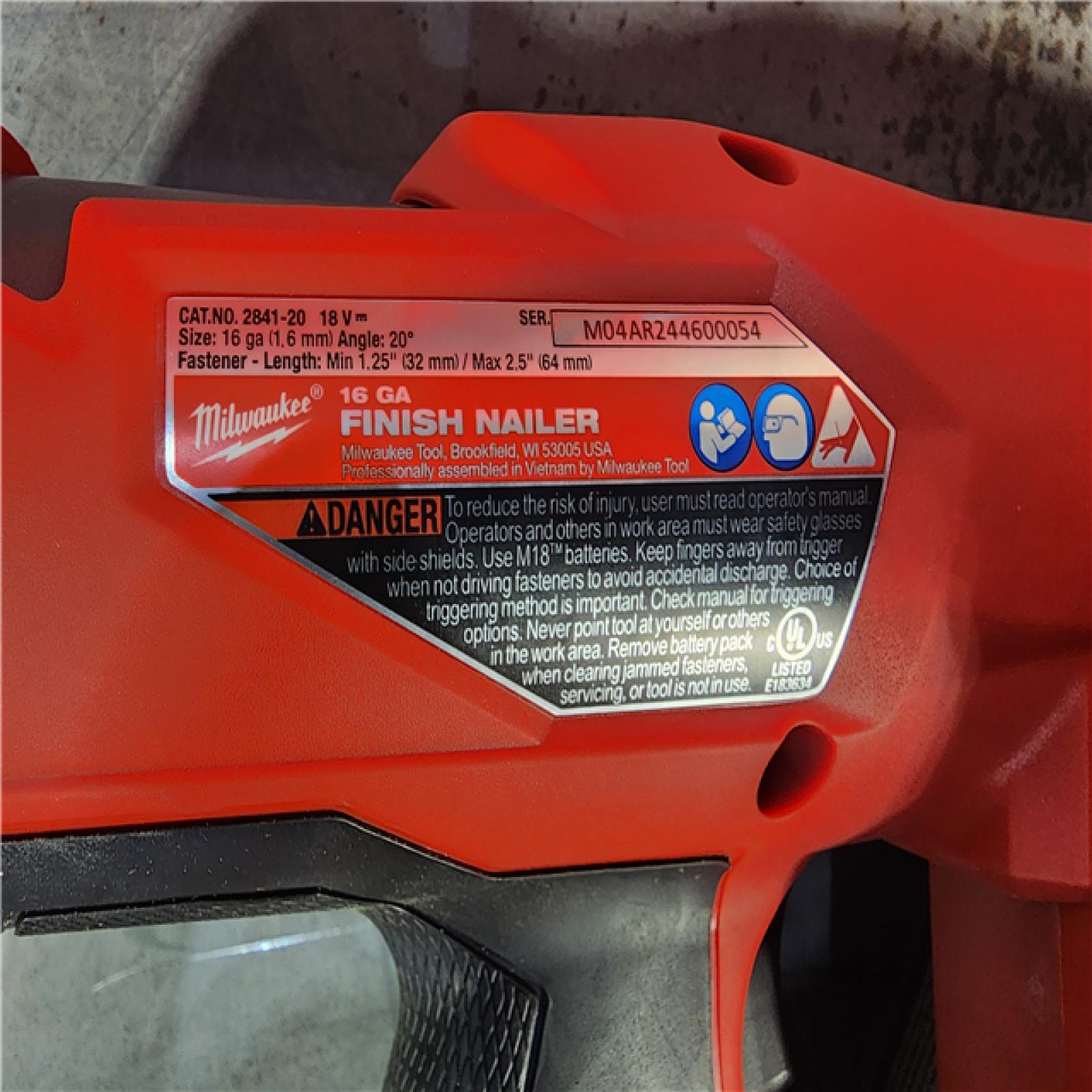 HOUSTON LOCATION - AS-IS (APPEARS LIKE NEW) Milwaukee 2841-20 18V Cordless Gen II 16 Gauge Angled Finish Nailer (Tool Only)