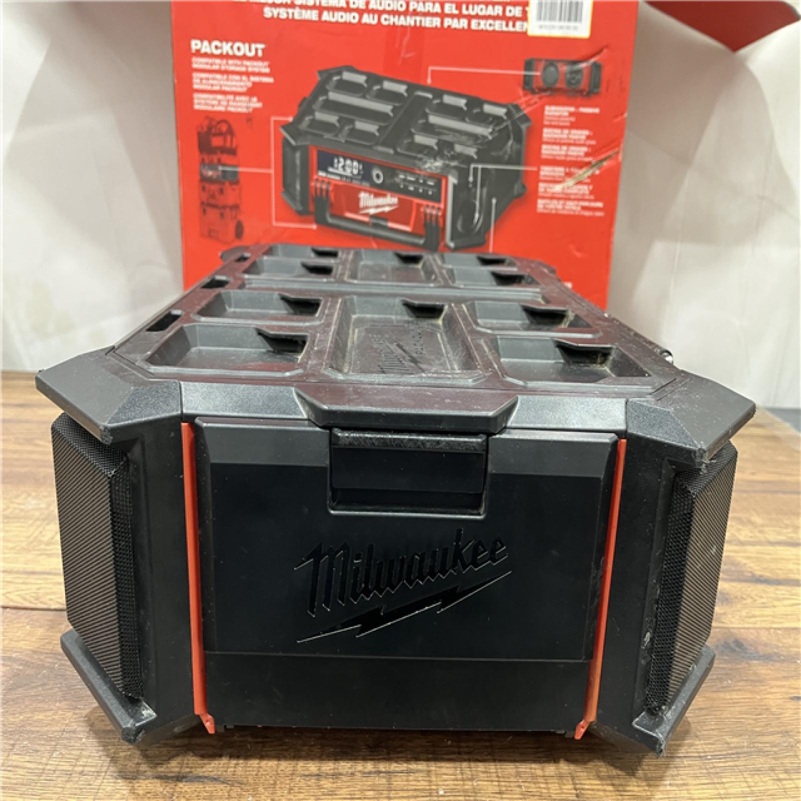 AS IS Milwaukee 2950-20 18V M18 PACKOUT Lithium-Ion Cordless Radio + Charger (Tool Only)