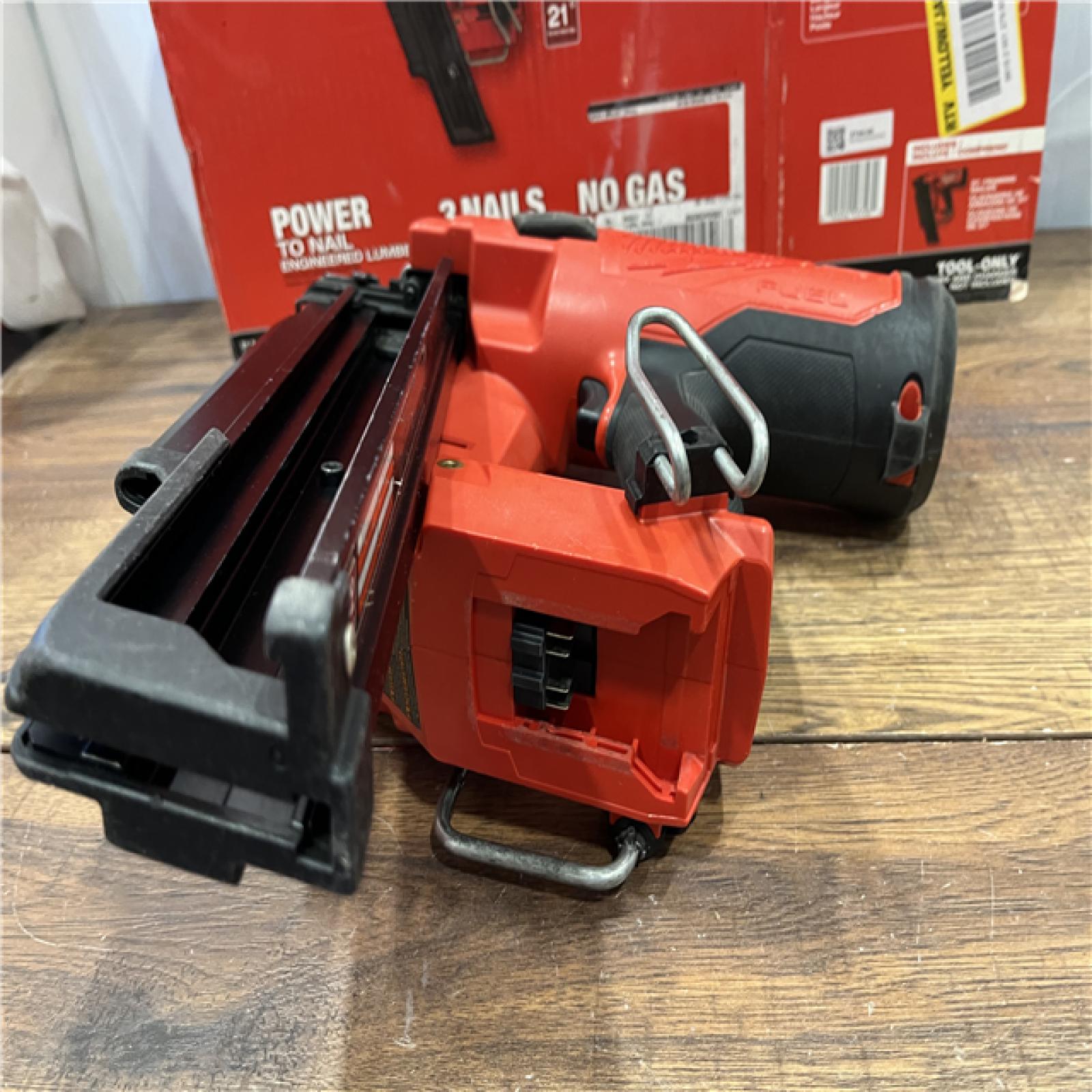 AS-IS Milwaukee 2744-20 M18 FUEL 21-Degree Cordless Framing Nailer (Tool Only)