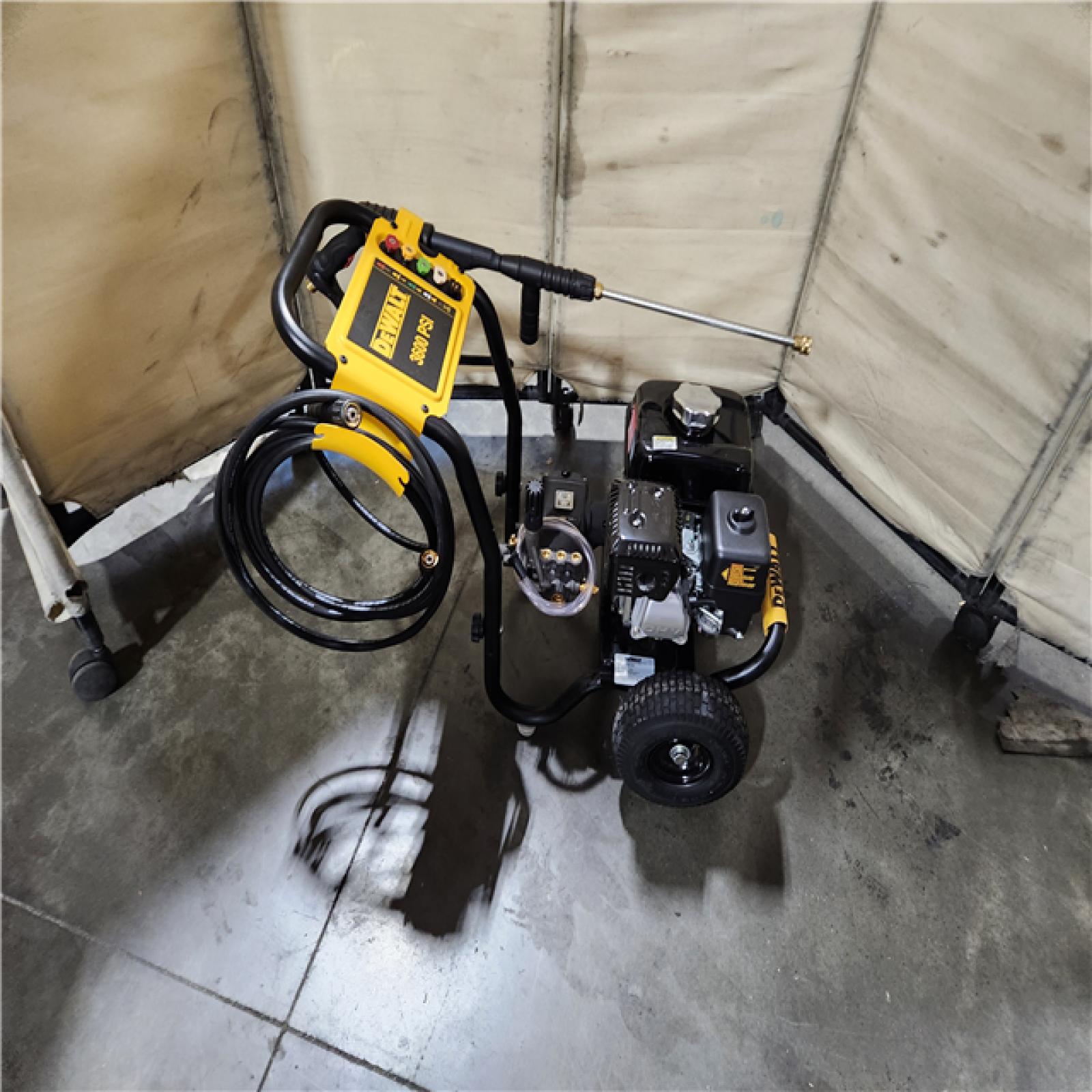 California AS-IS DEWALT 3600 PSI 2.5 GPM Cold Water Gas Professional Pressure Washer with HONDA GX200 Engine