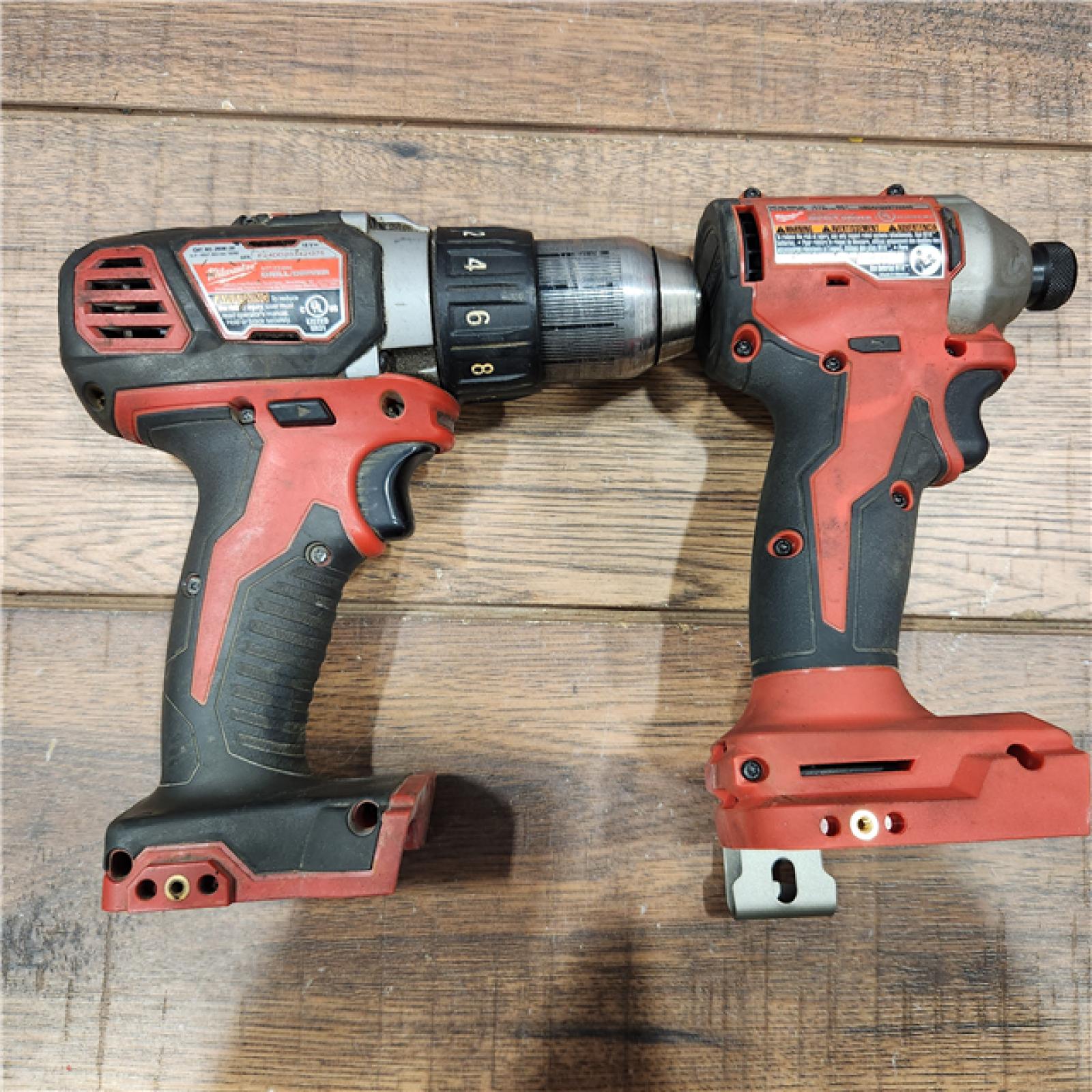 AS-IS M18 18V Lithium-Ion Brushless Cordless Compact Drill/Impact Combo Kit (2-Tool) W/(2) 2.0 Ah Batteries, Charger & Bag