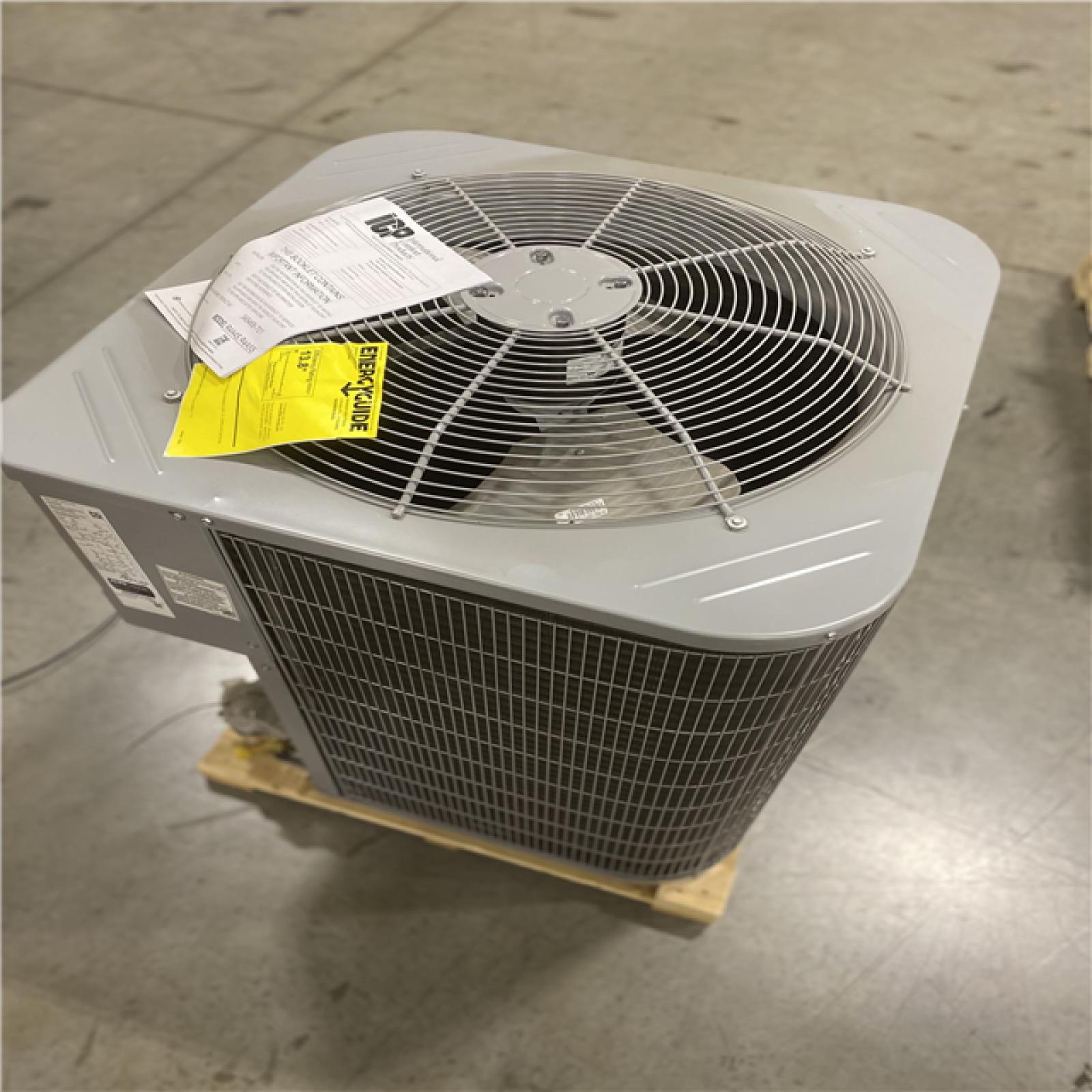 DALLAS LOCATION - Smartcomfort® by Carrier 5 Ton 14.3 Seer2 Condensing Unit