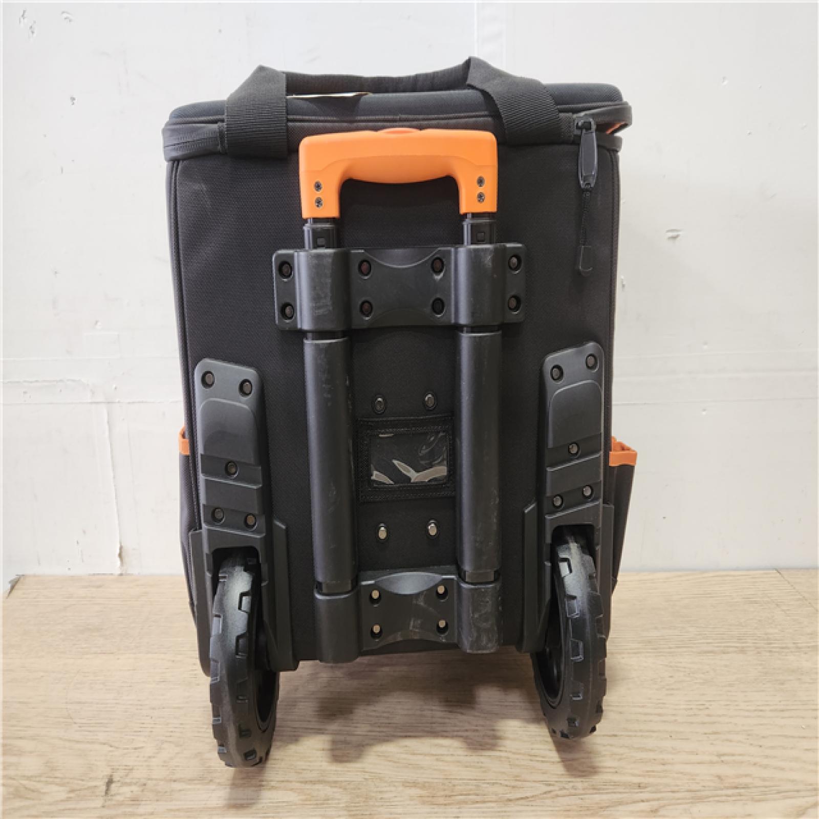 Phoenix Location NEW RIDGID 17 in. 64 Pocket Professional Grade Rolling Tool Bag